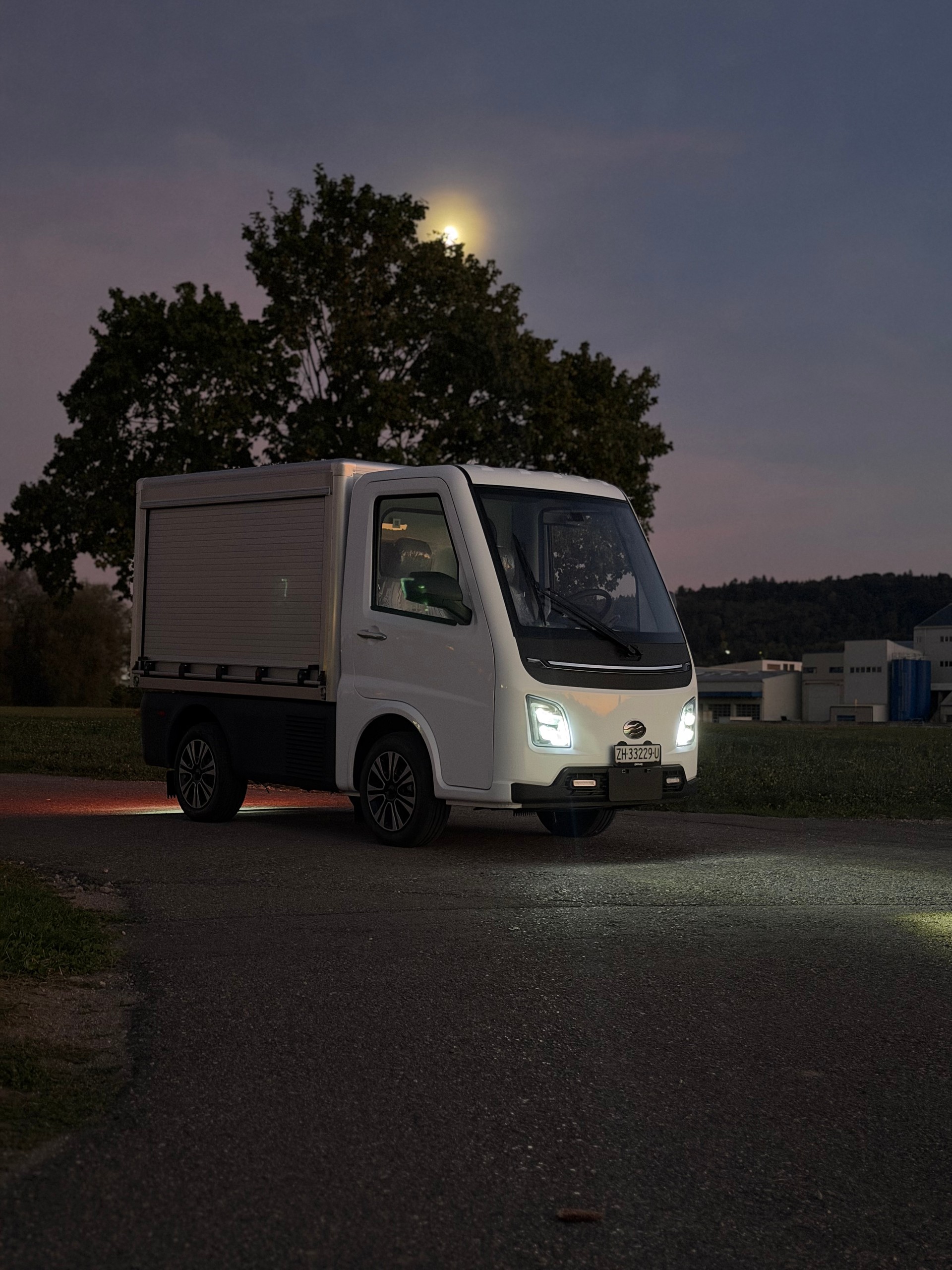 RUNHORSE TEV mit verschiedene Ladebrücke-image-11