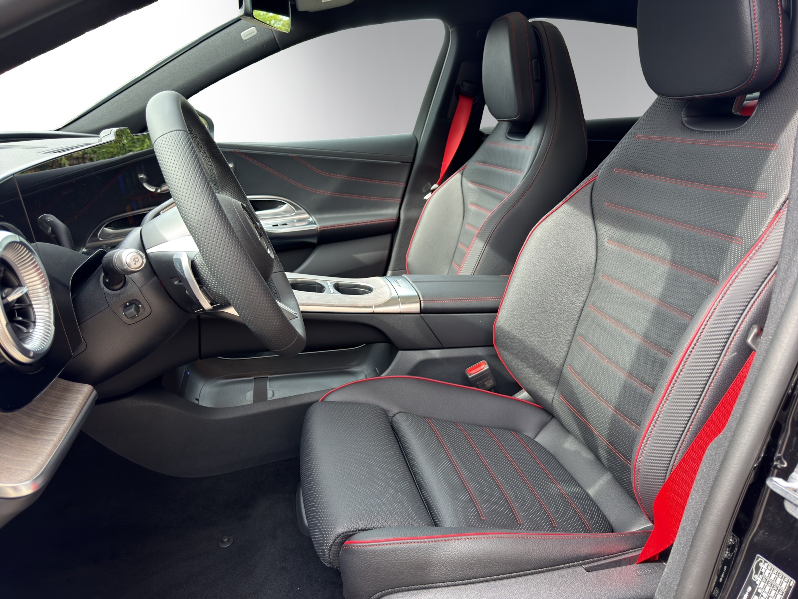 MERCEDES-BENZ C 400 4M EQ-image-8