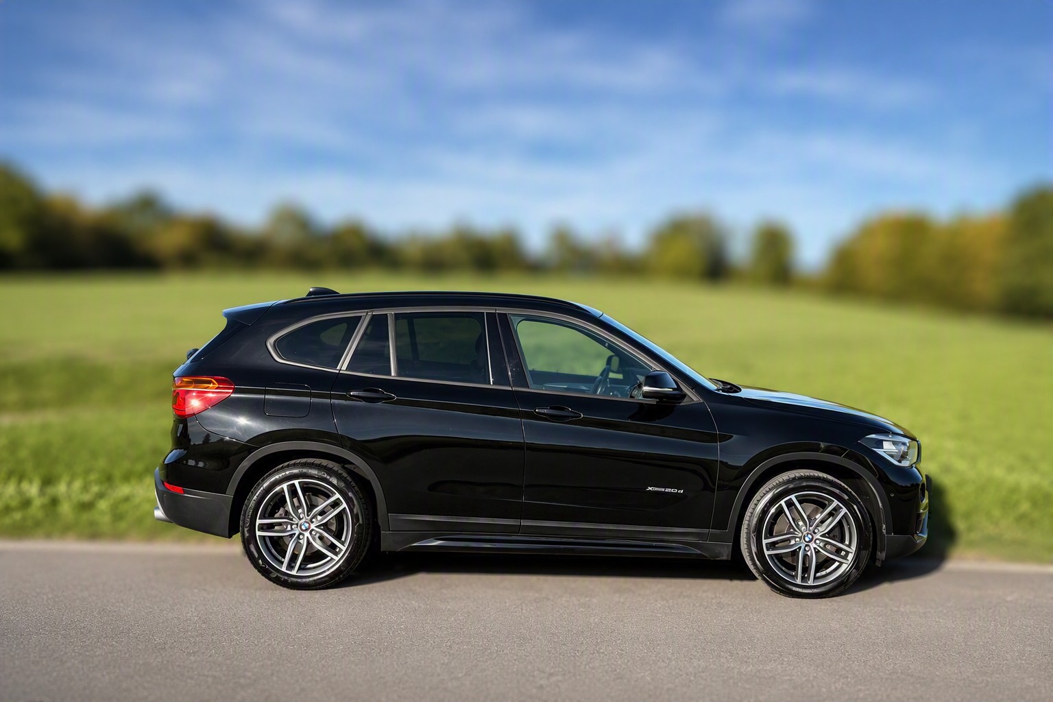 BMW 25d xDrive-image-2