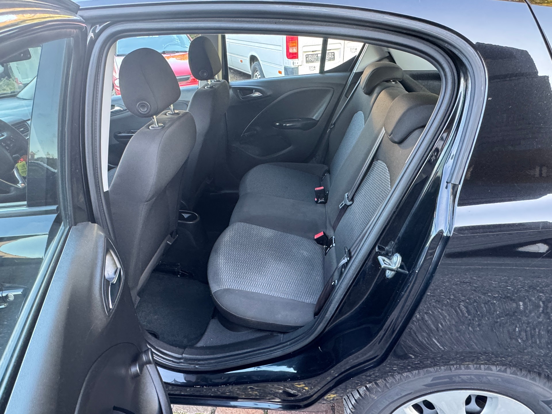 OPEL Corsa 1.4 TP Enjoy-image-10