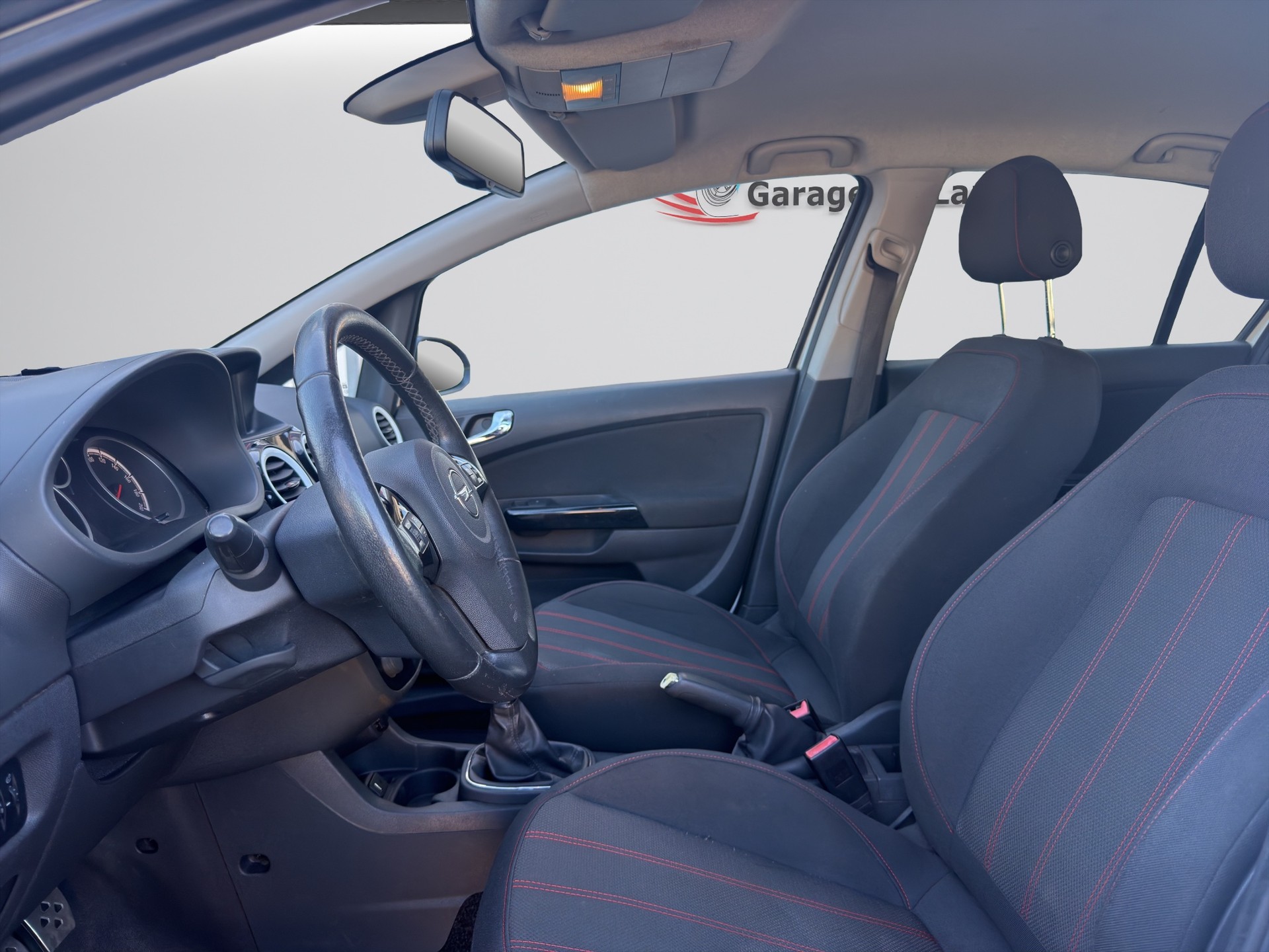 OPEL Corsa 1.4 TP Color Edition-image-13