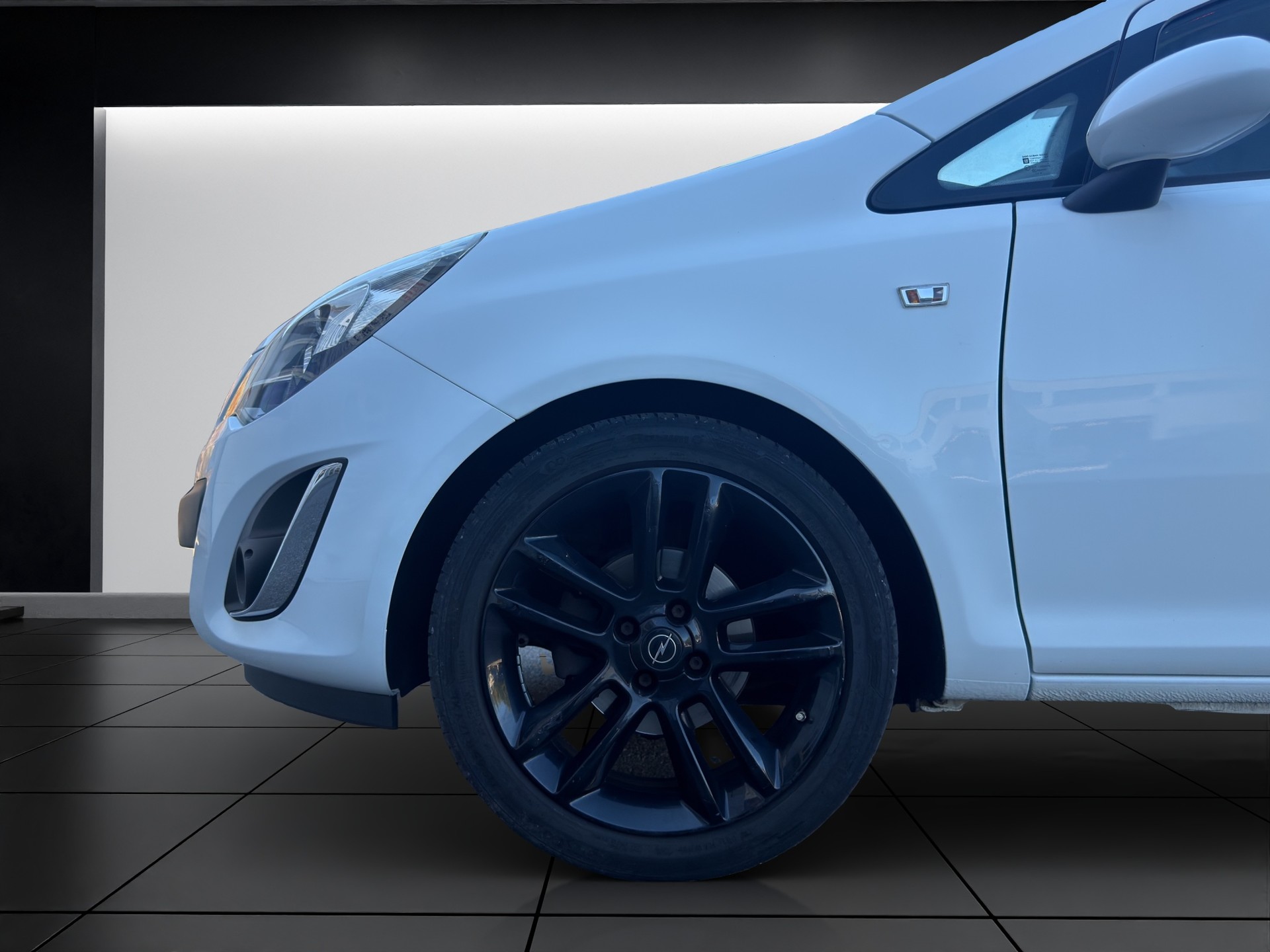 OPEL Corsa 1.4 TP Color Edition-image-22