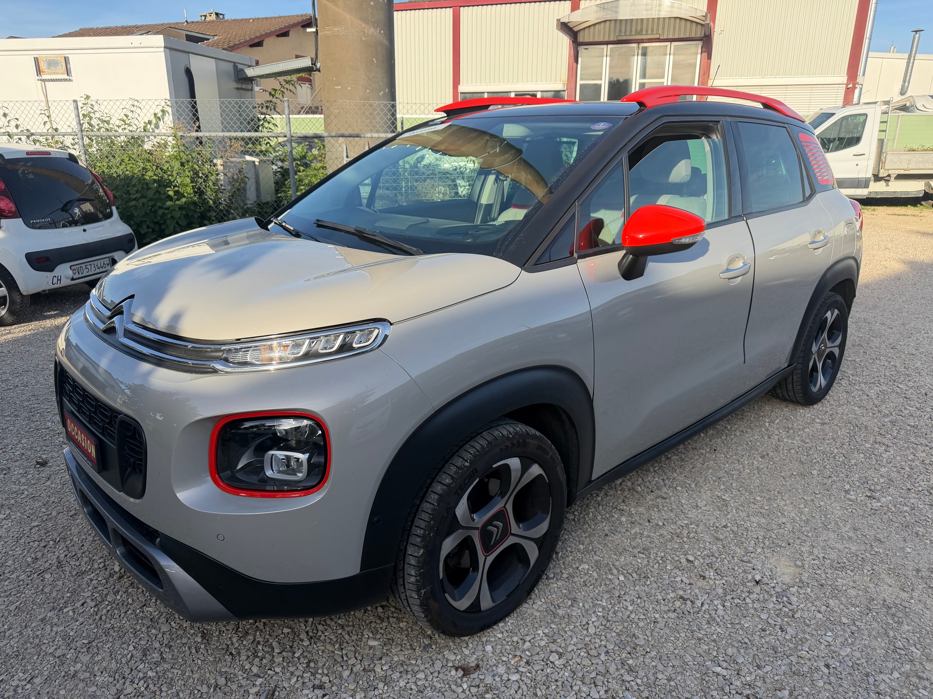 CITROEN C3 Aircross 1.2i PureTech Shine EAT-image-5