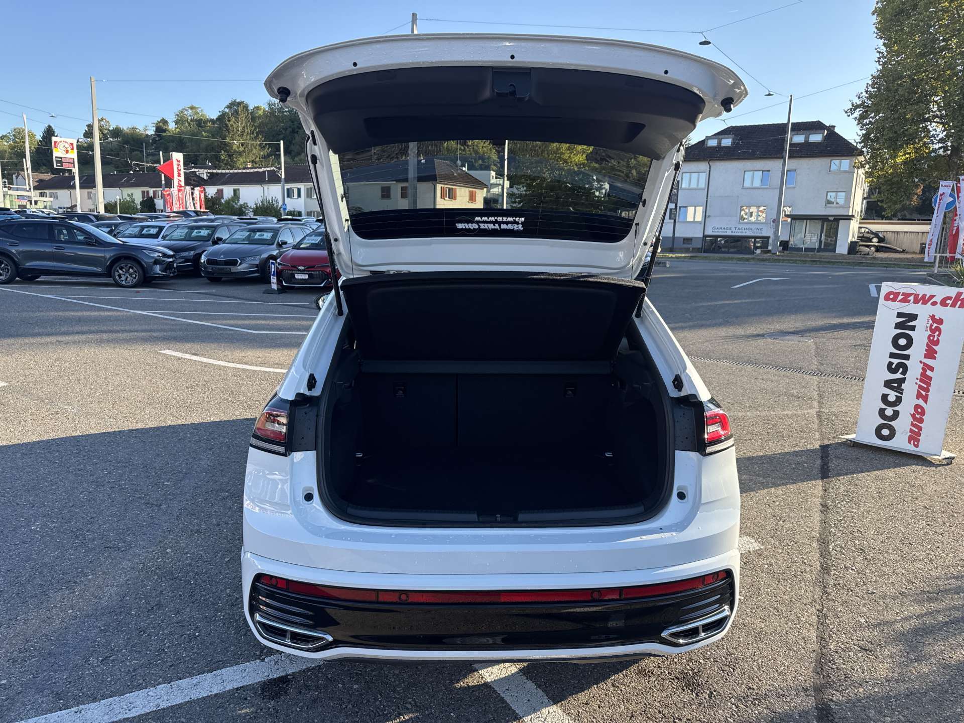 VW Taigo 1.5 TSi R-Line DSG-Automat-image-7