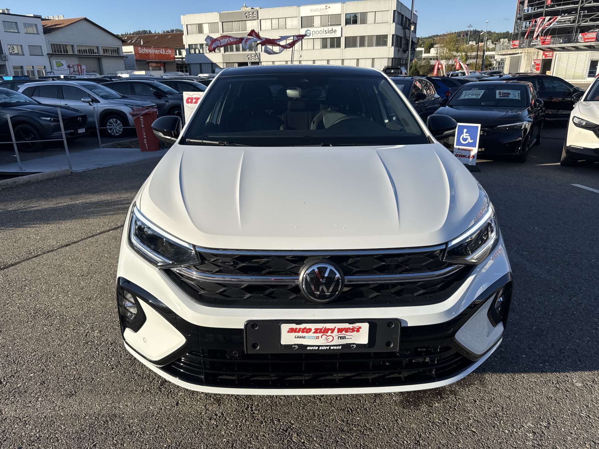 VW Taigo 1.5 TSi R-Line DSG-Automat-image-13