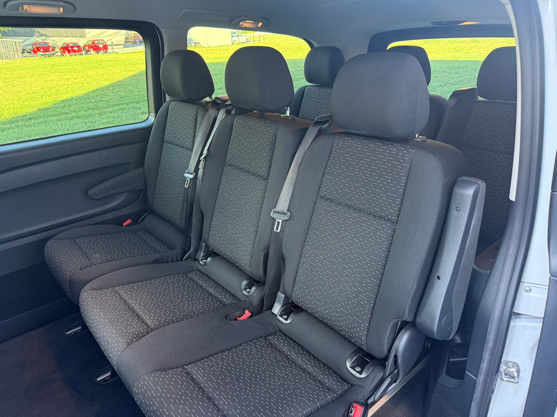 MERCEDES-BENZ Vito 116 CDI Lang Select Tourer 4Matic 9G-Tronic-image-5