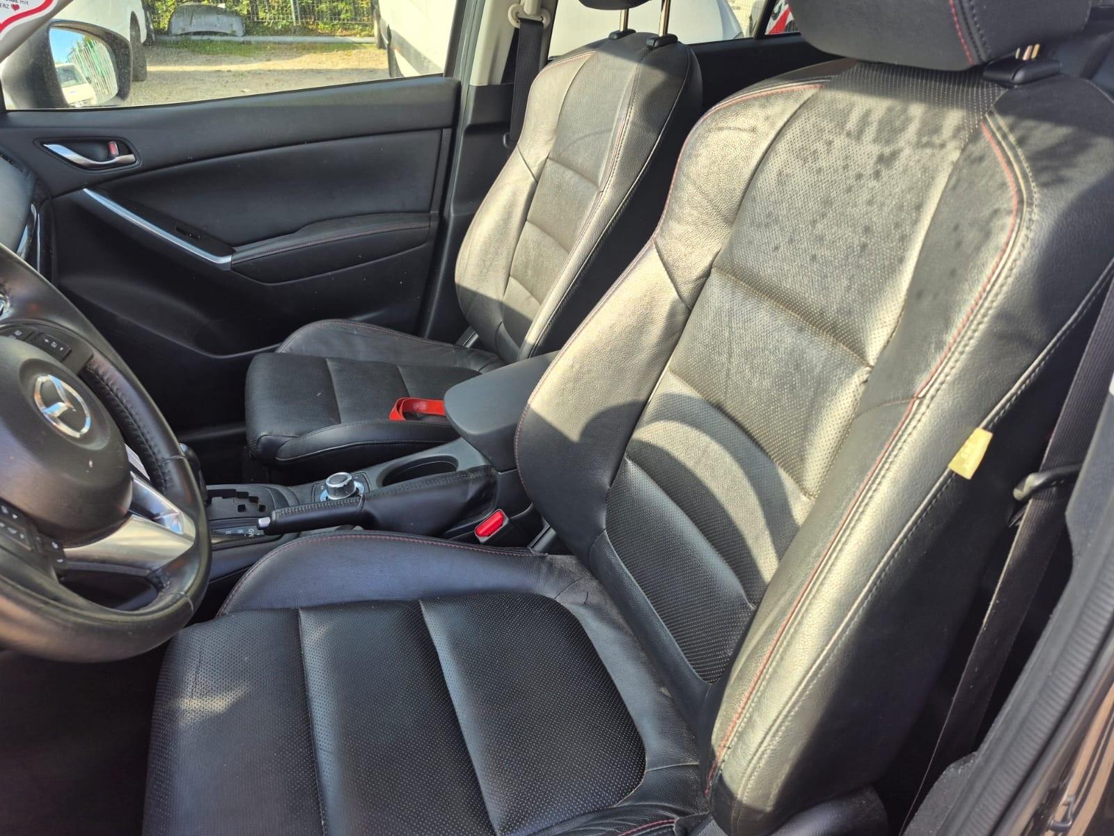 MAZDA CX-5 2.2 D HP Revolution AWD Automatic-image-11