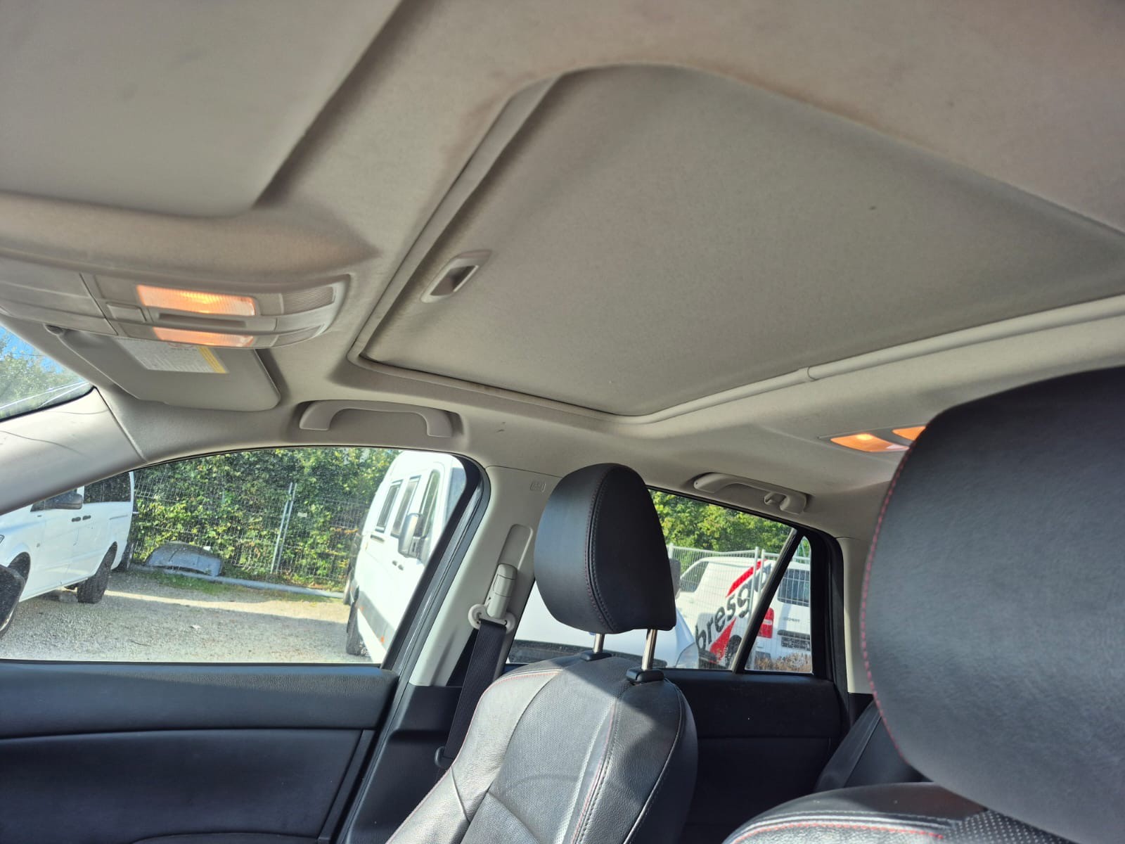 MAZDA CX-5 2.2 D HP Revolution AWD Automatic-image-8