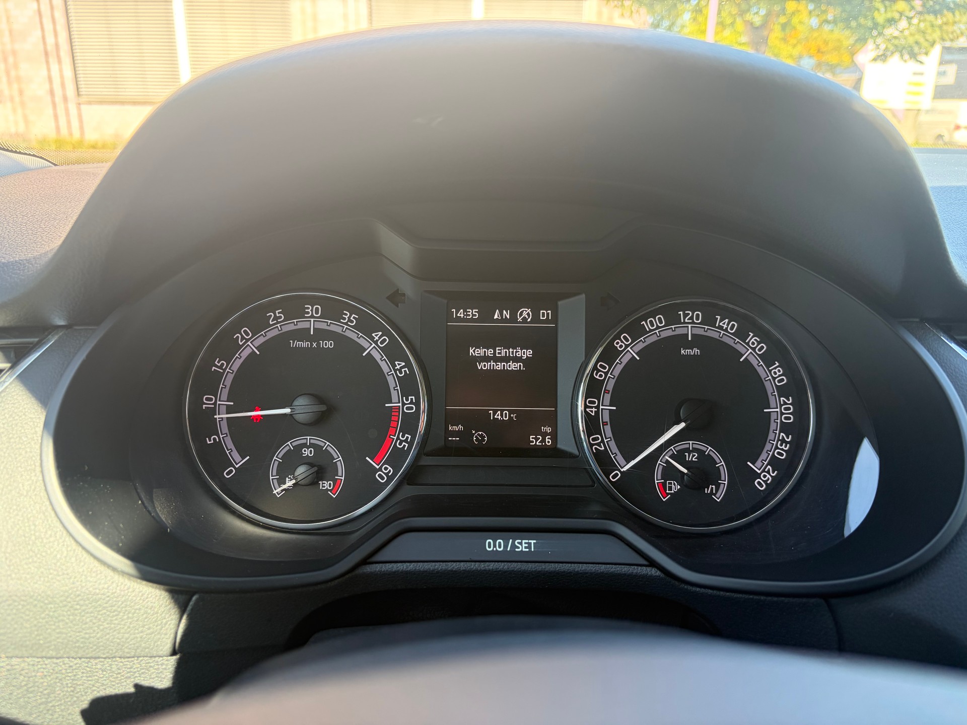 SKODA Octavia Combi 2.0 TDI Ambition 4x4-image-15