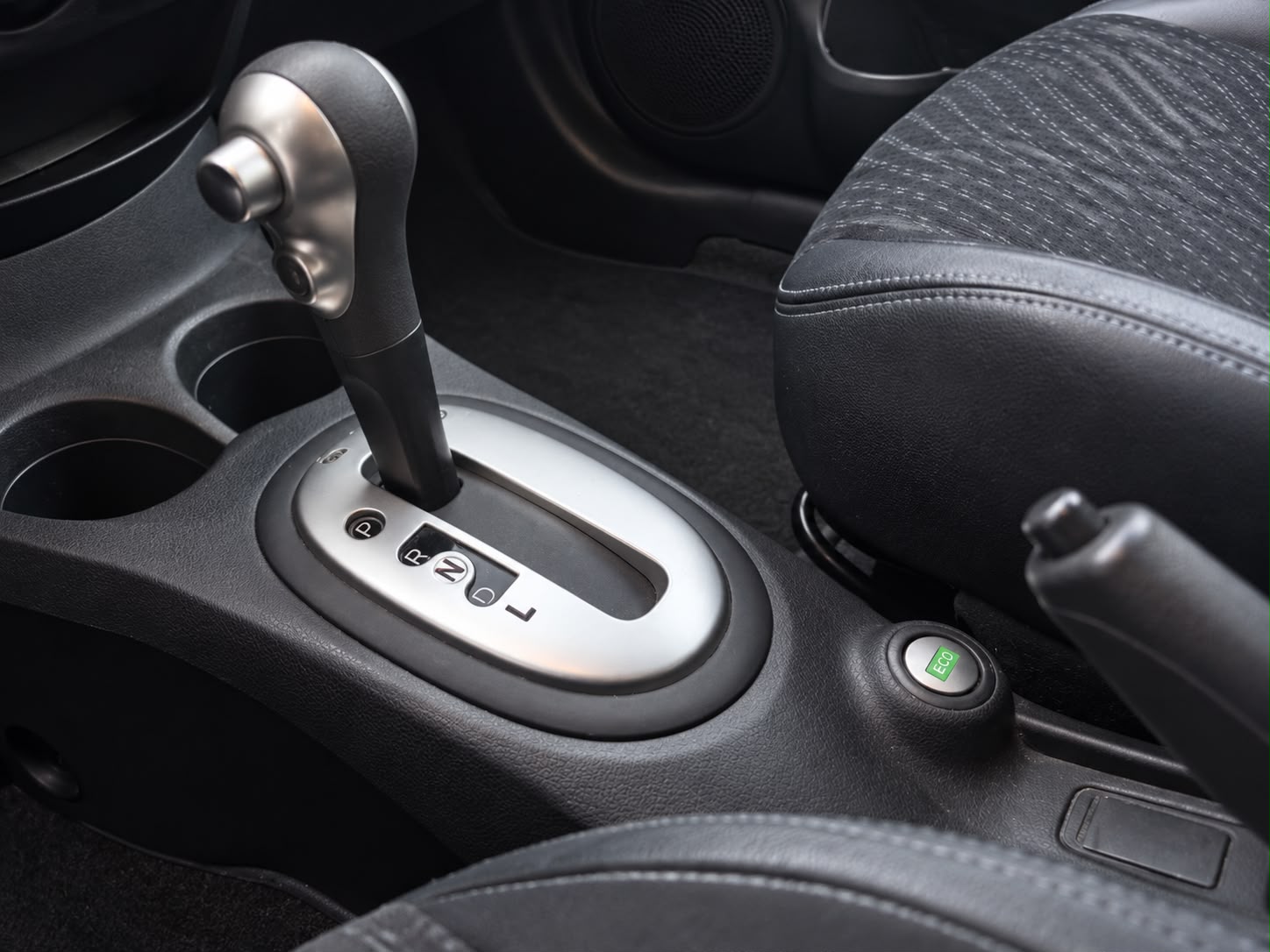 NISSAN Note 1.2 DIG-S tekna CVT-image-5