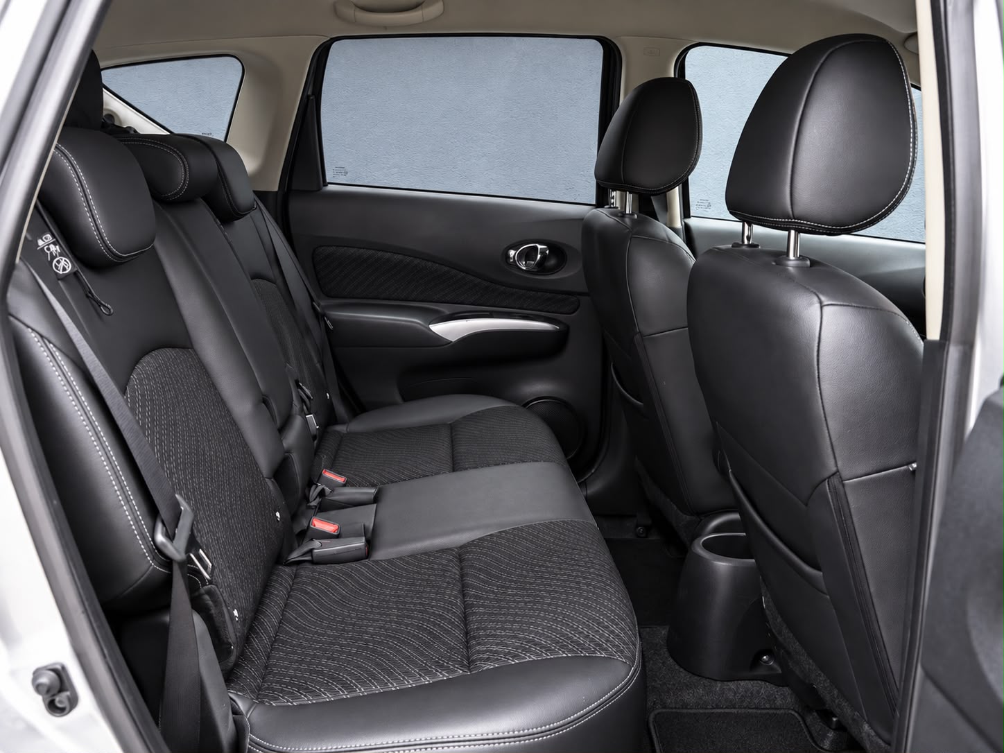 NISSAN Note 1.2 DIG-S tekna CVT-image-10