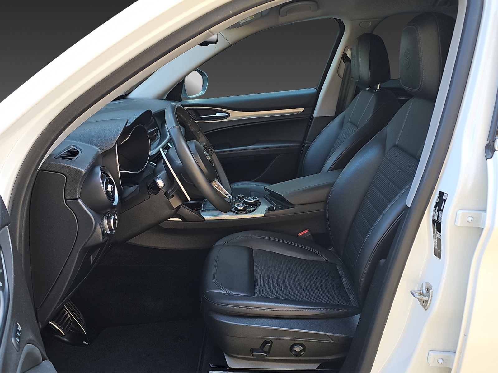ALFA ROMEO Stelvio 2.0 Super Q4 Automatic-image-8