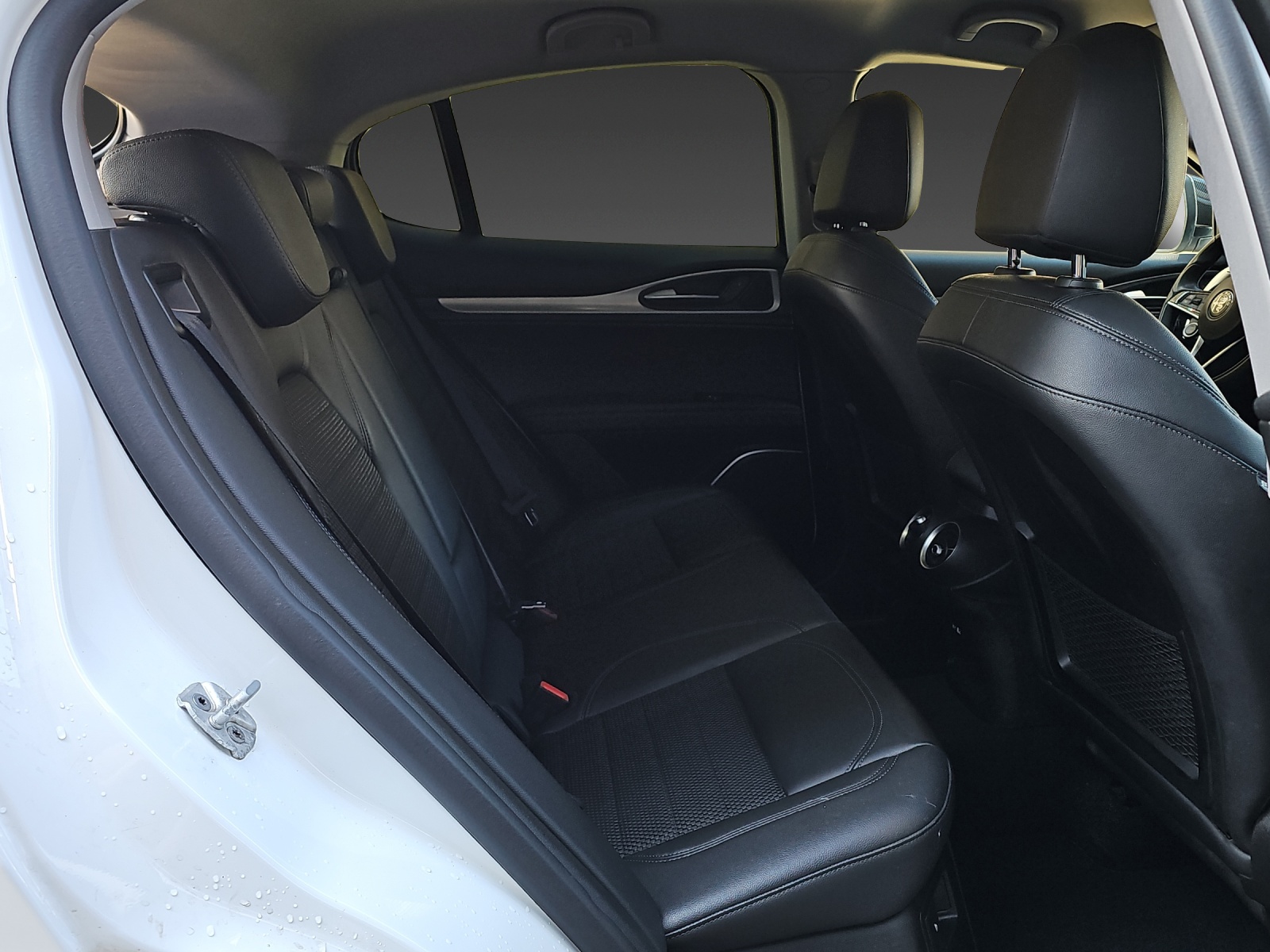 ALFA ROMEO Stelvio 2.0 Super Q4 Automatic-image-16