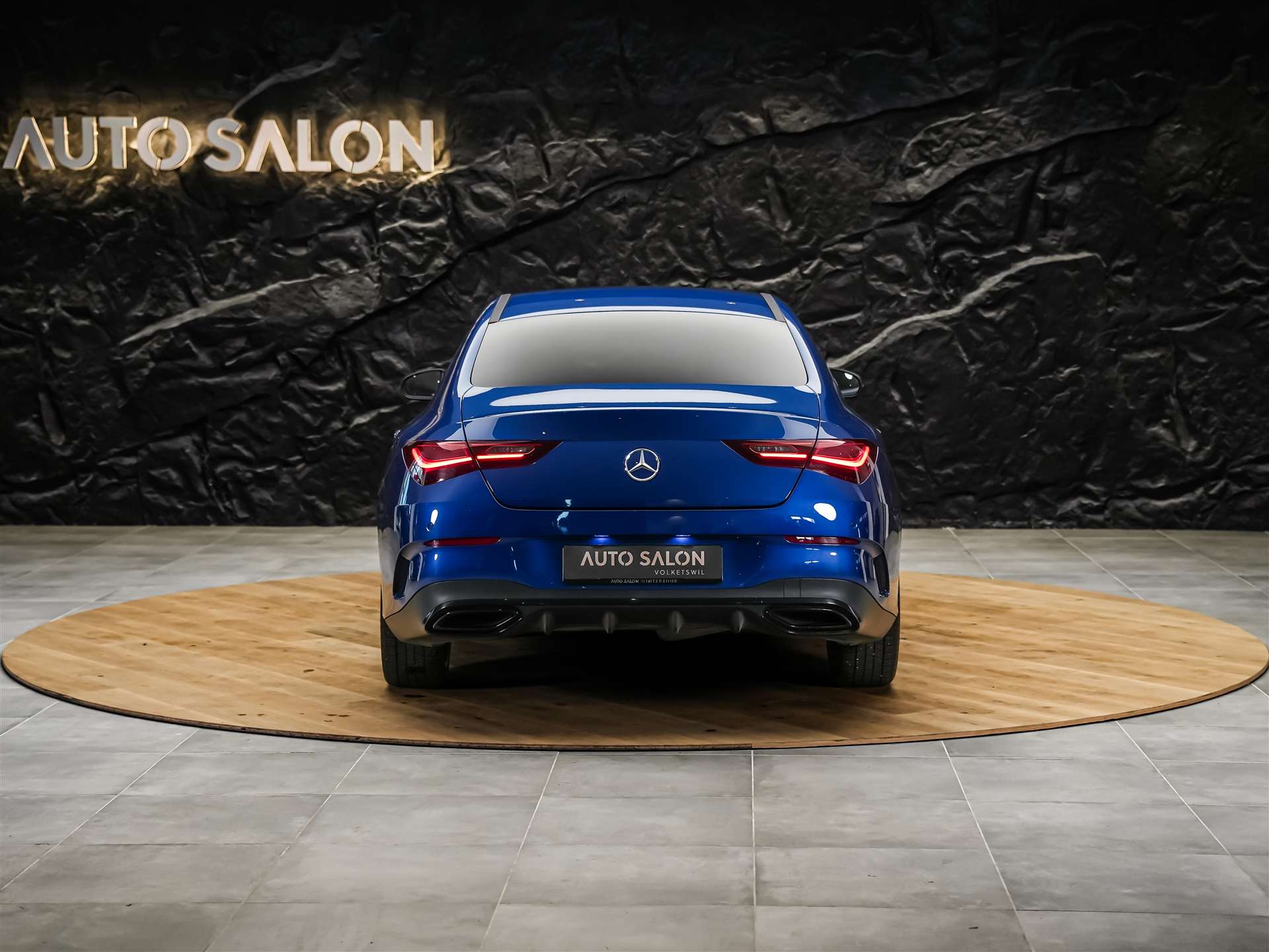 MERCEDES-BENZ CLA 200 d Coupe AMG Line Night Edition *Werksgarantie*Sitzheizung*-image-4