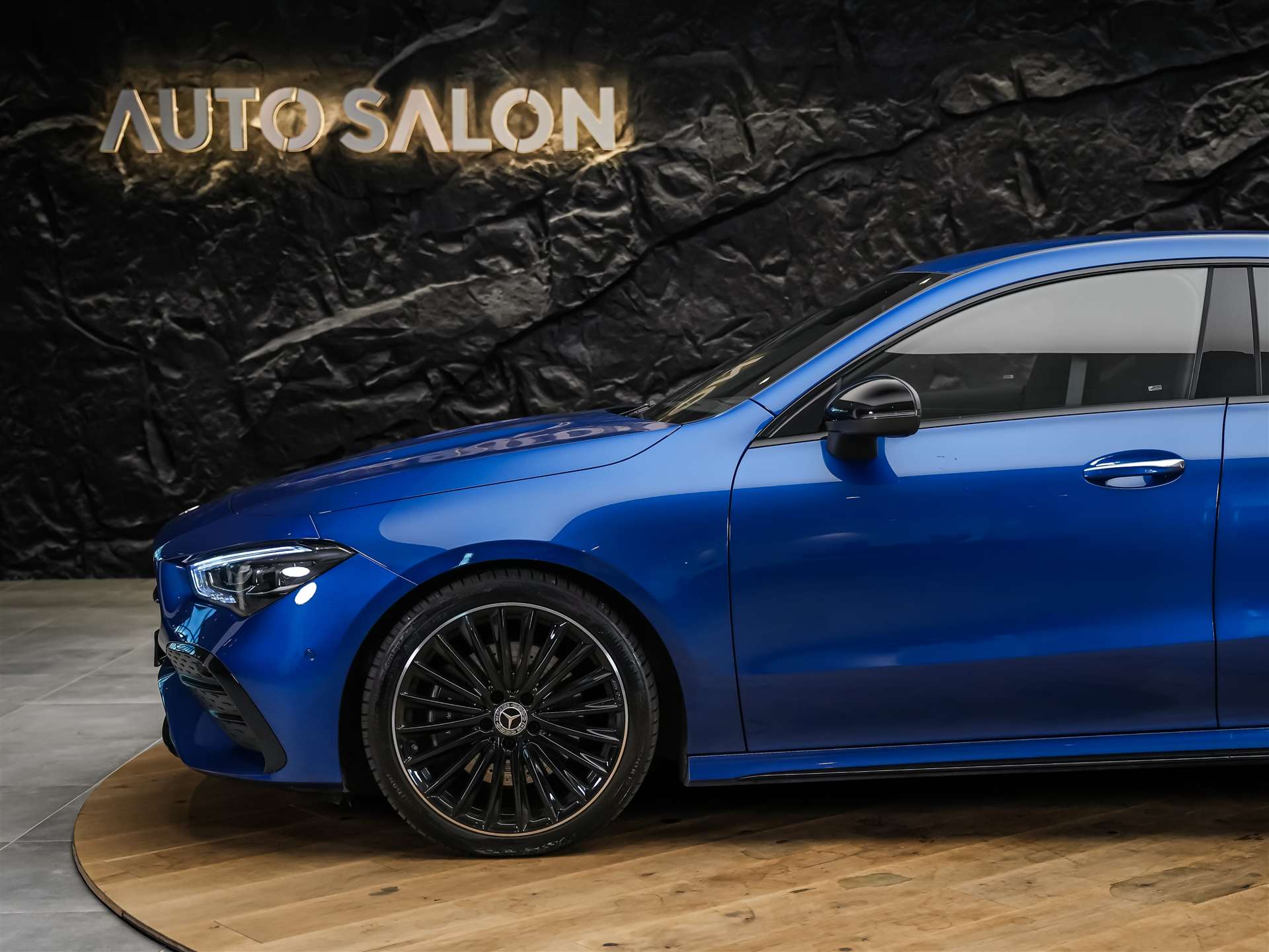 MERCEDES-BENZ CLA 200 d Coupe AMG Line Night Edition *Werksgarantie*Sitzheizung*-image-15