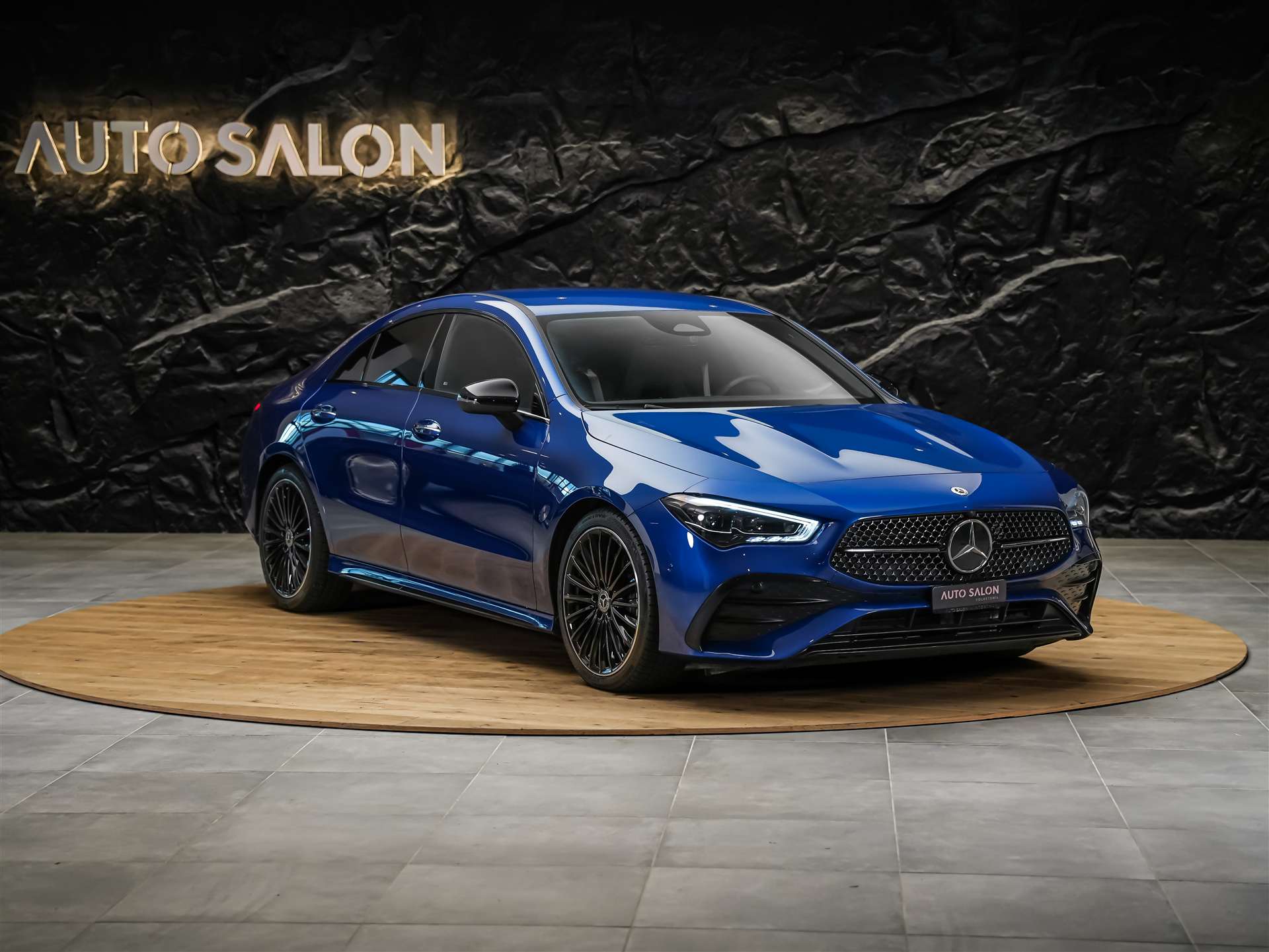 MERCEDES-BENZ CLA 200 d Coupe AMG Line Night Edition *Werksgarantie*Sitzheizung*-image-6
