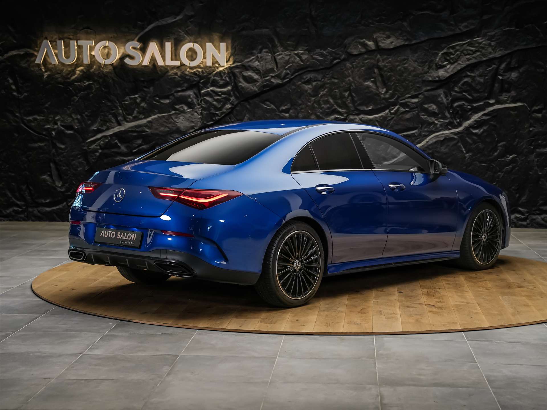 MERCEDES-BENZ CLA 200 d Coupe AMG Line Night Edition *Werksgarantie*Sitzheizung*-image-5