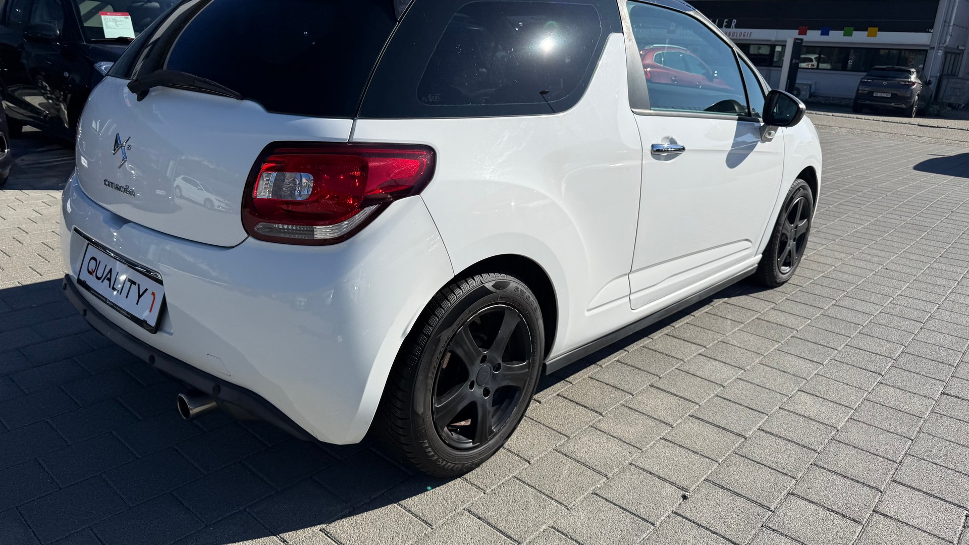 DS AUTOMOBILES DS3 1.4 VTi Chic-image-10