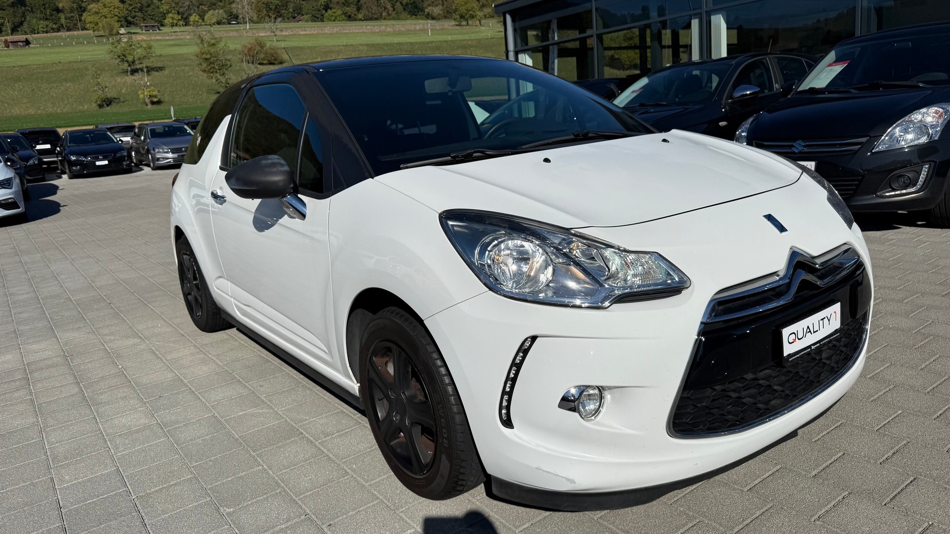 DS AUTOMOBILES DS3 1.4 VTi Chic-image-5