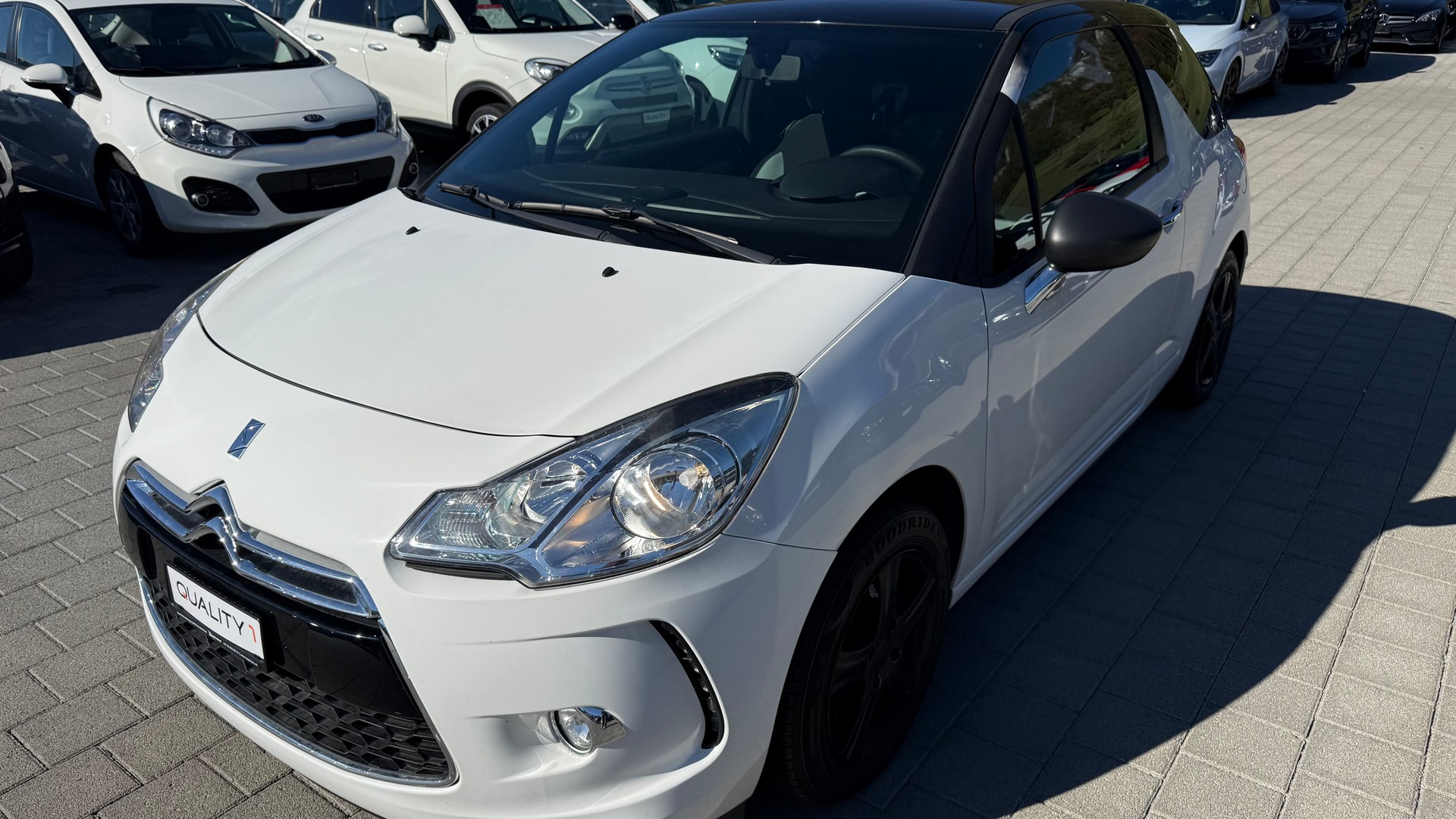 DS AUTOMOBILES DS3 1.4 VTi Chic-image-4
