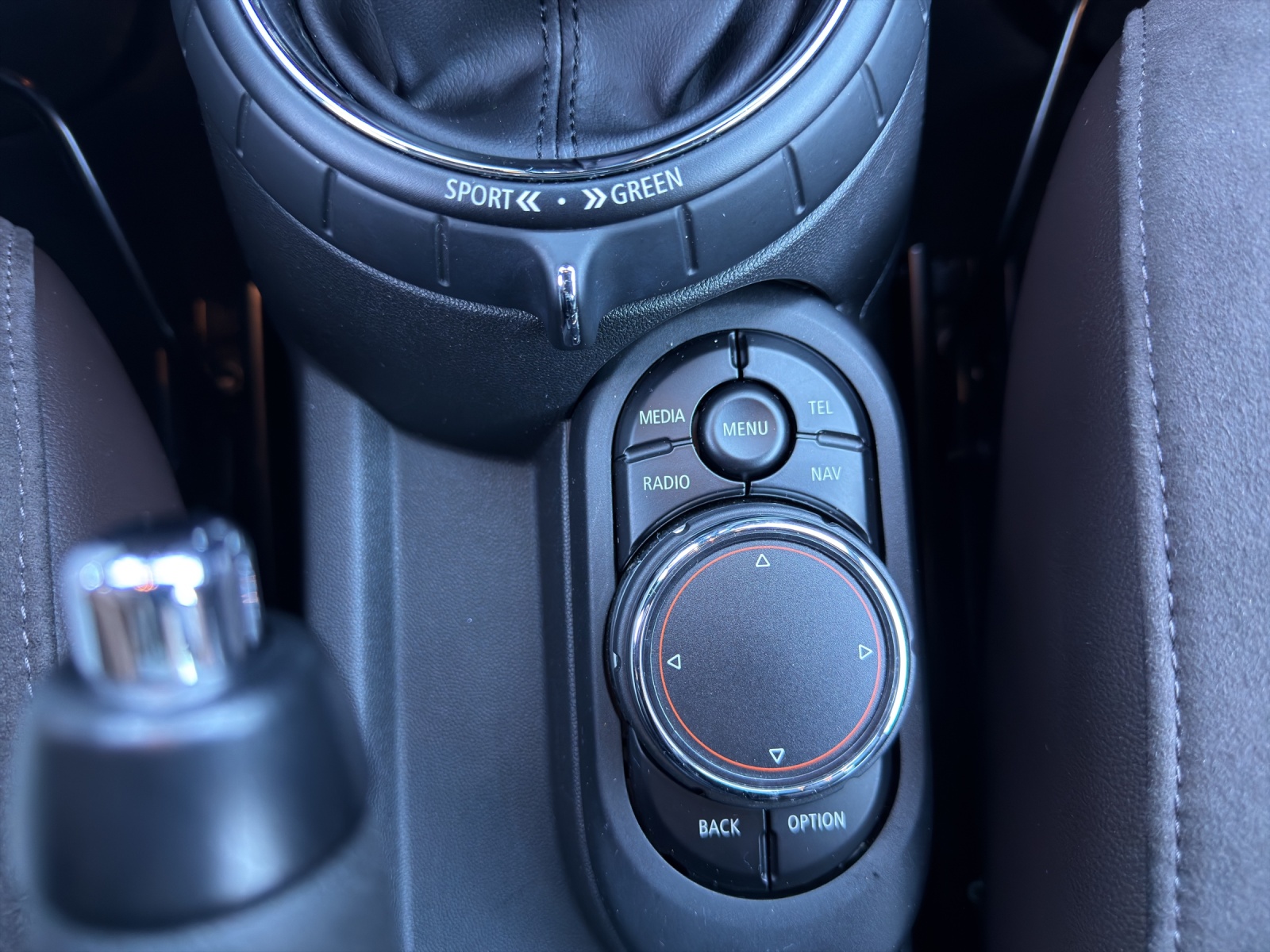 MINI Cooper-image-14
