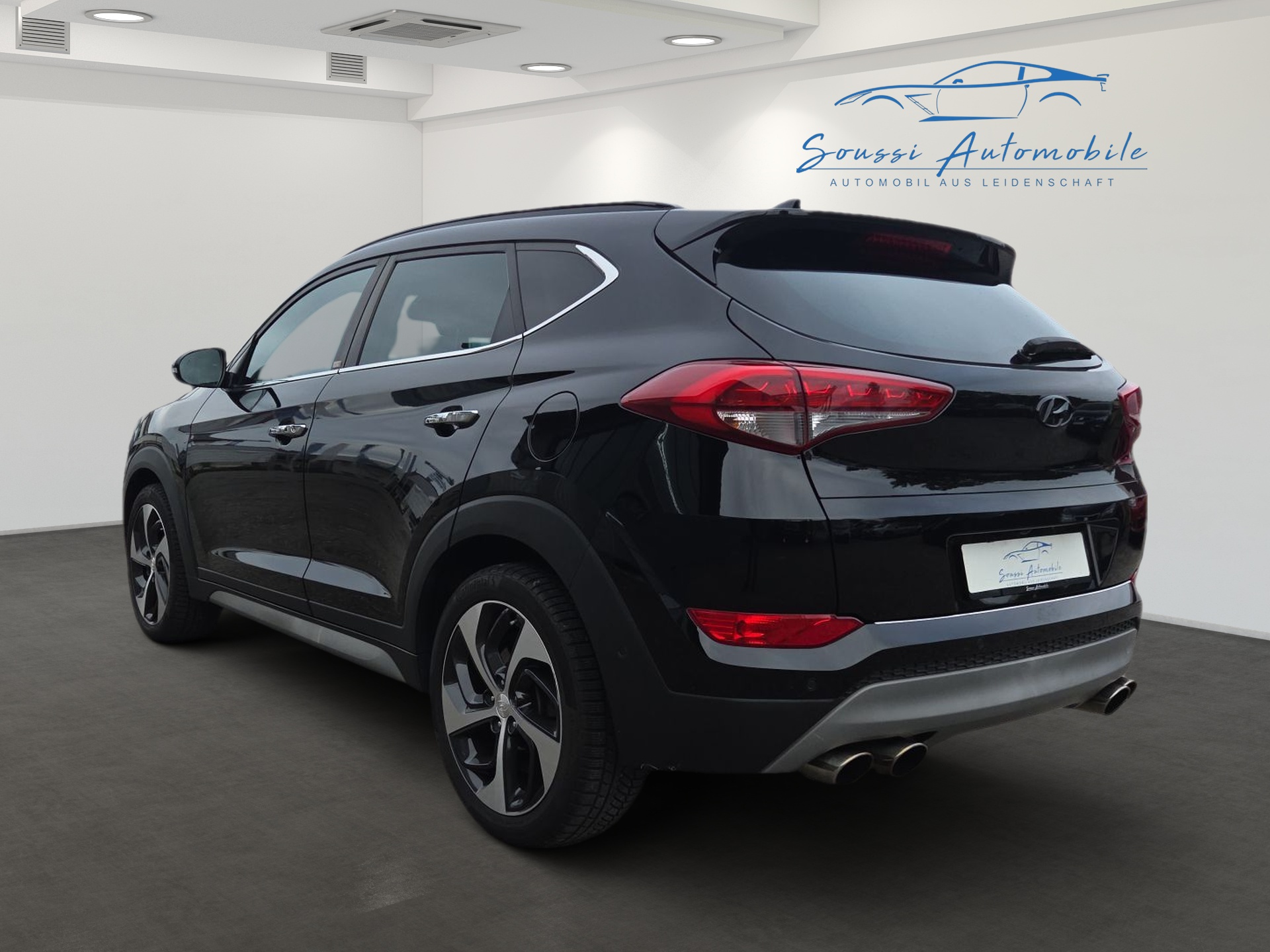 HYUNDAI Tucson 1.6 TGDI Vertex 4WD Automatic-image-3