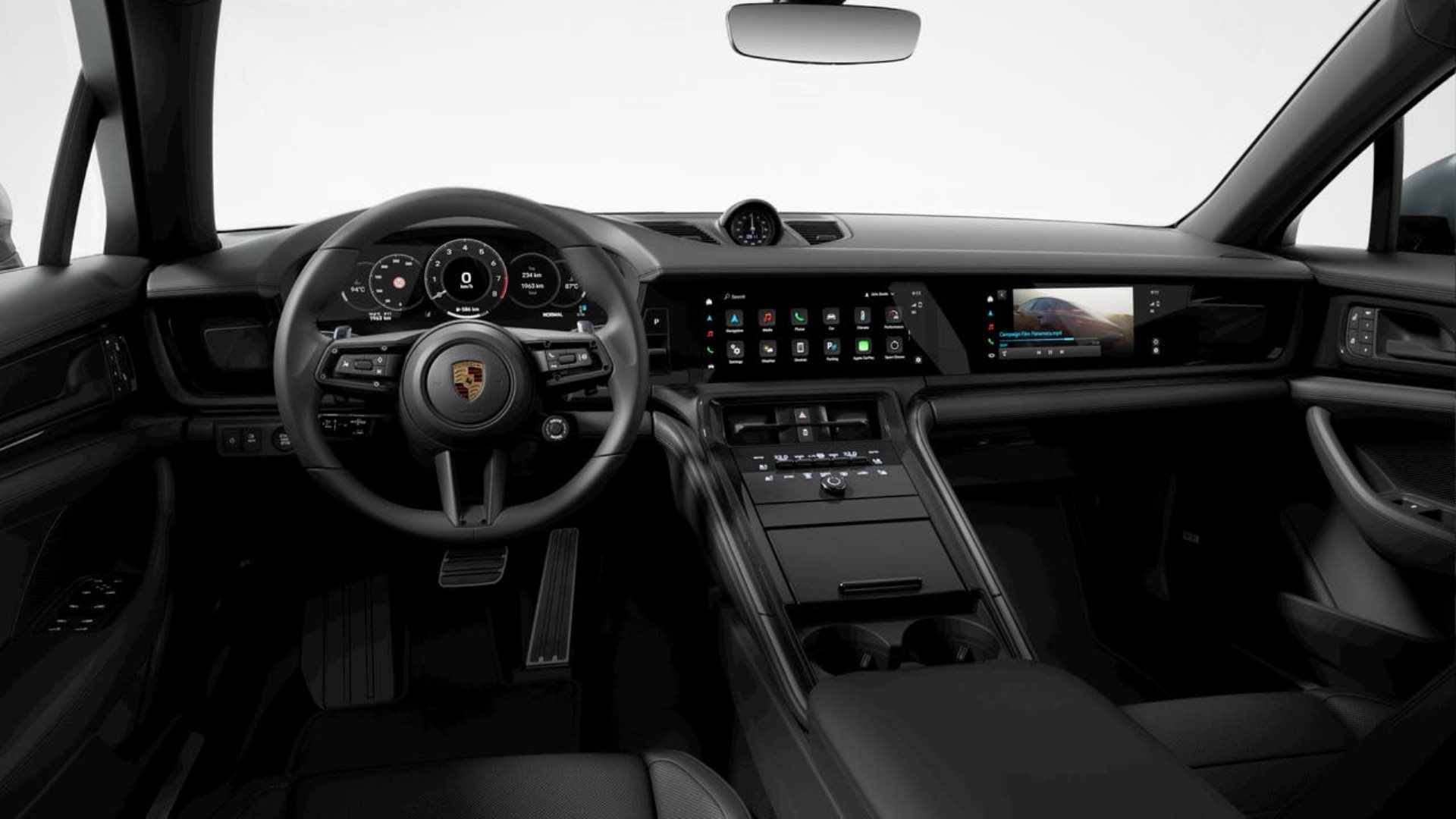 PORSCHE Panamera 4-image-7