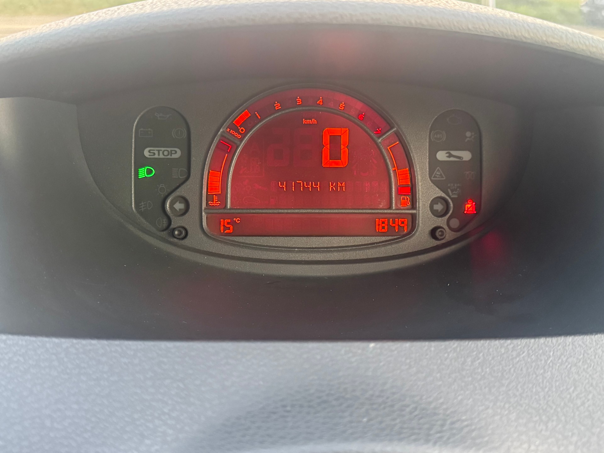 RENAULT Modus 1.4 16V Expression Confort-image-11