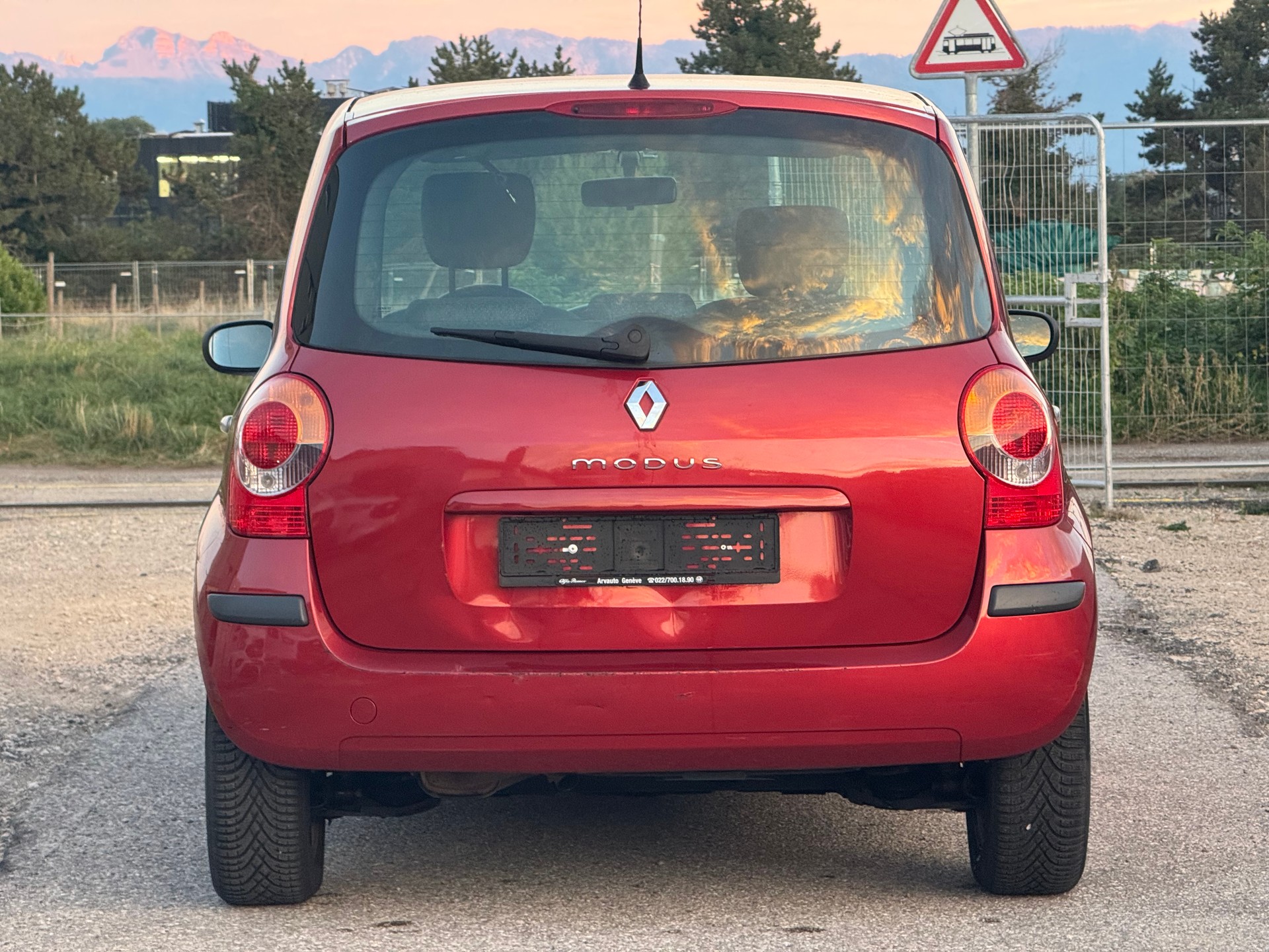 RENAULT Modus 1.4 16V Expression Confort-image-4