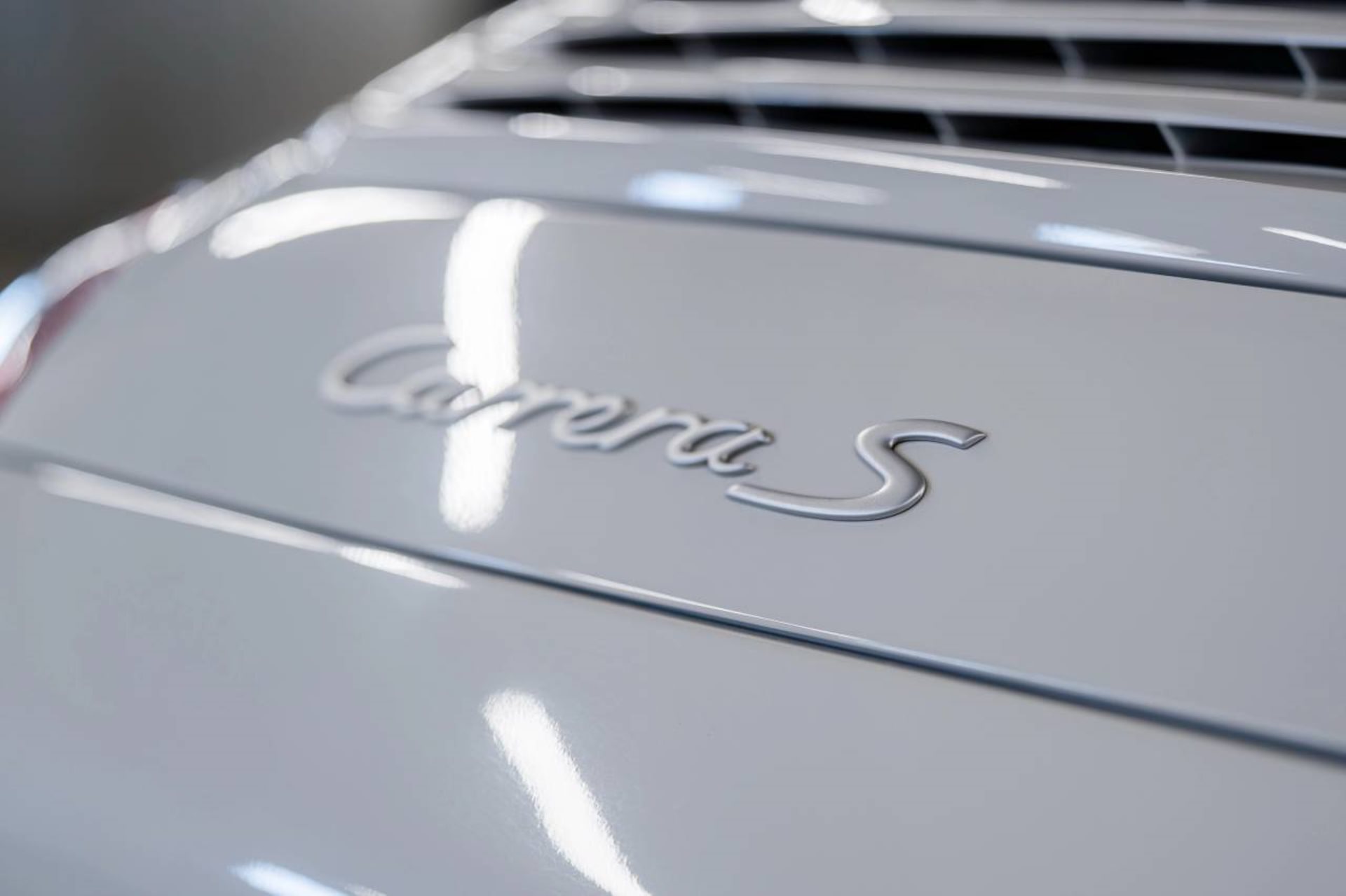 PORSCHE 911 Carrera S Cabriolet-image-16