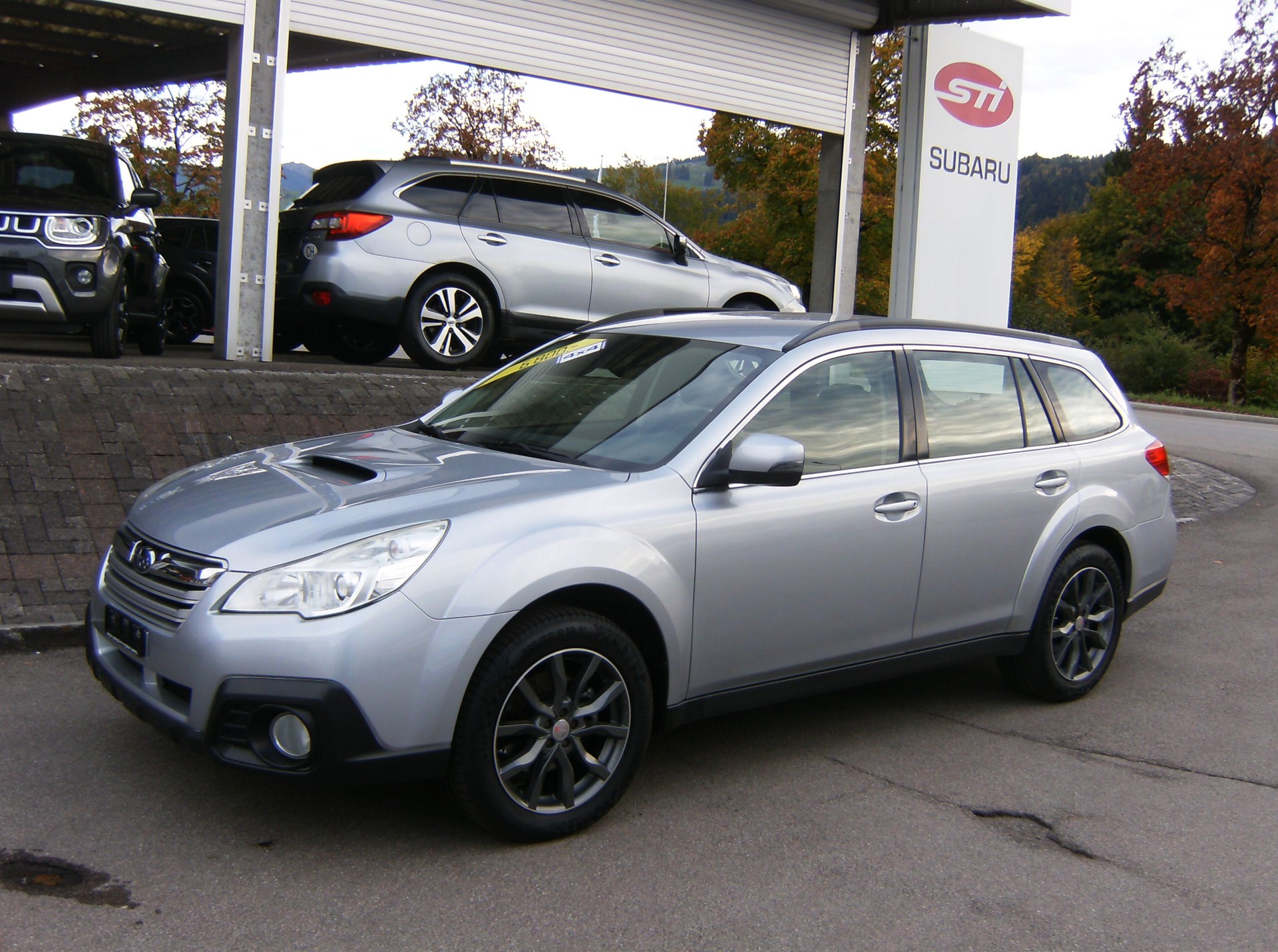 SUBARU Outback 2.0D Swiss AWD Lineartronic