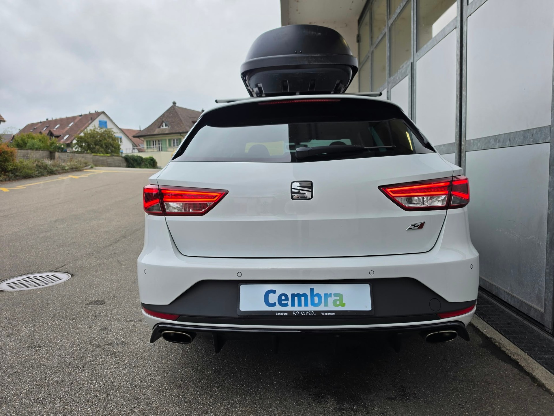 SEAT Leon ST 2.0 TSI Cupra 290 DSG-image-5