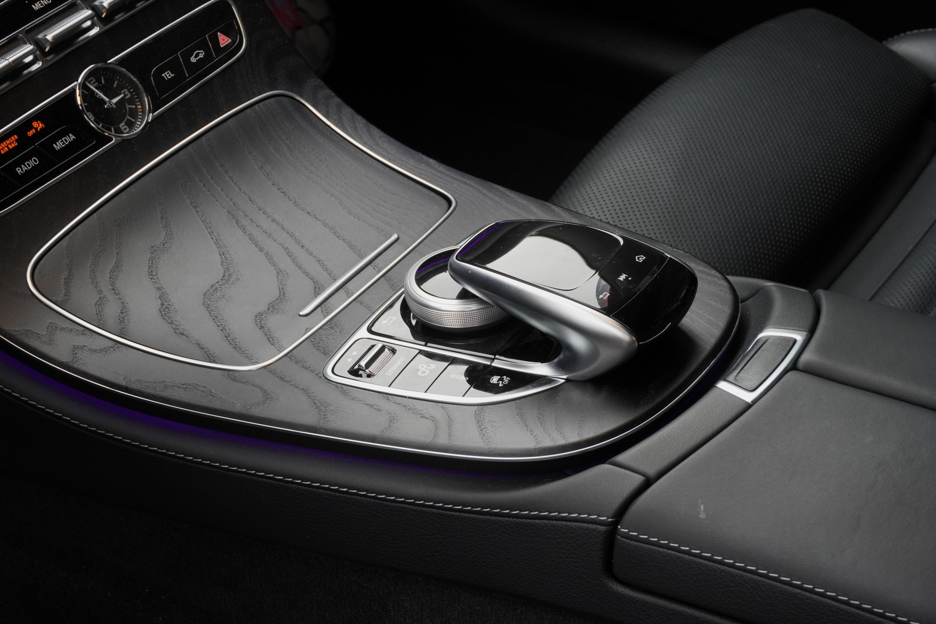 MERCEDES-BENZ E 53 Coupé AMG 4 Matic+ 9G-Tronic-image-13