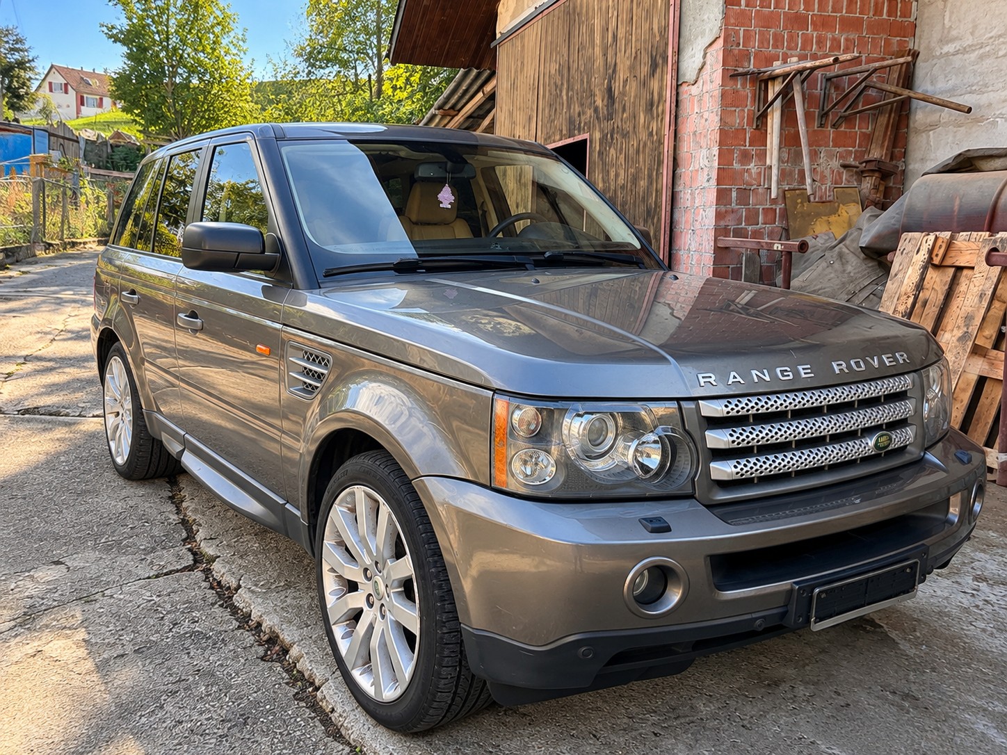 Car photo