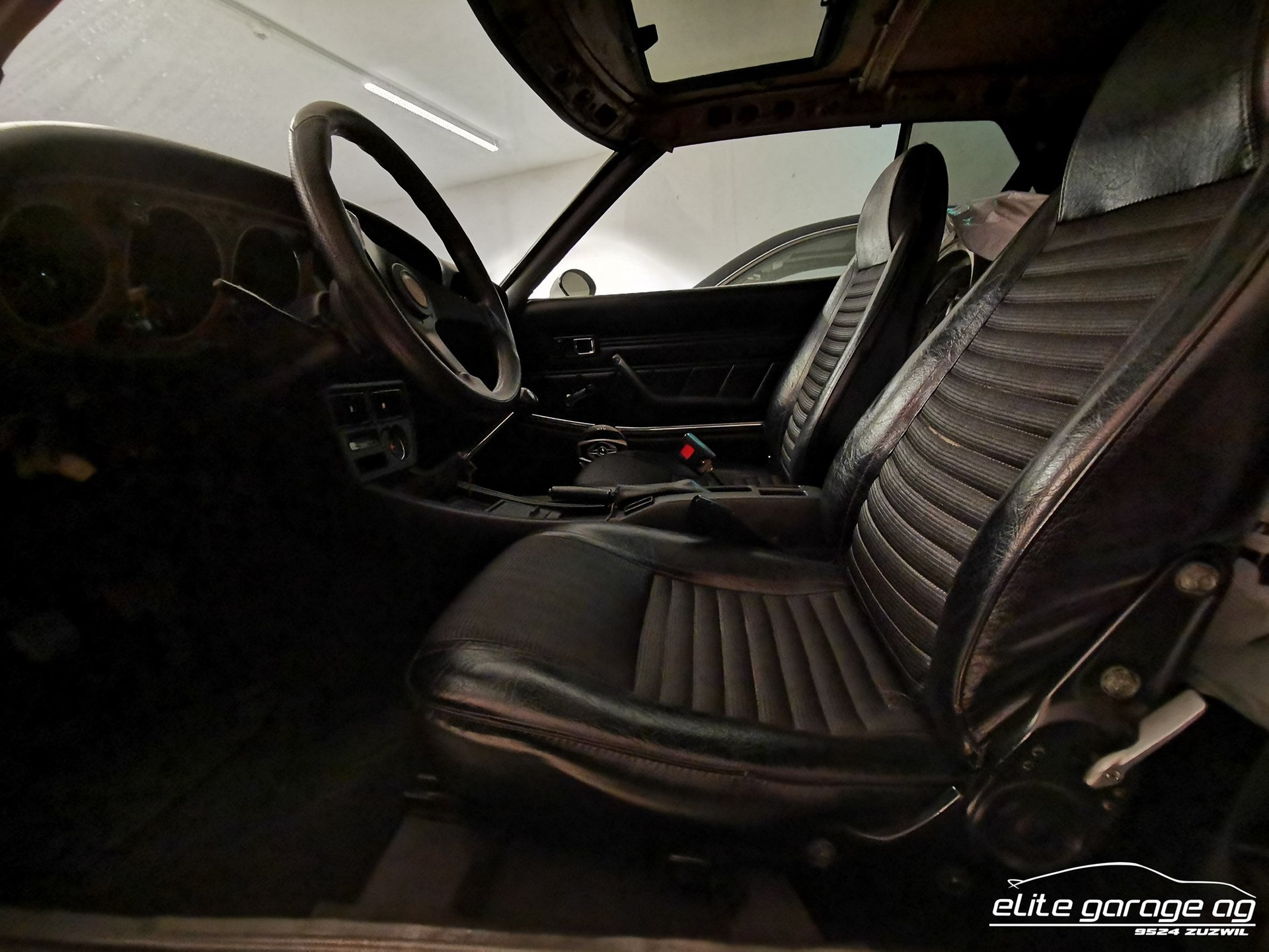 TOYOTA CELICA 1600 GT-image-9