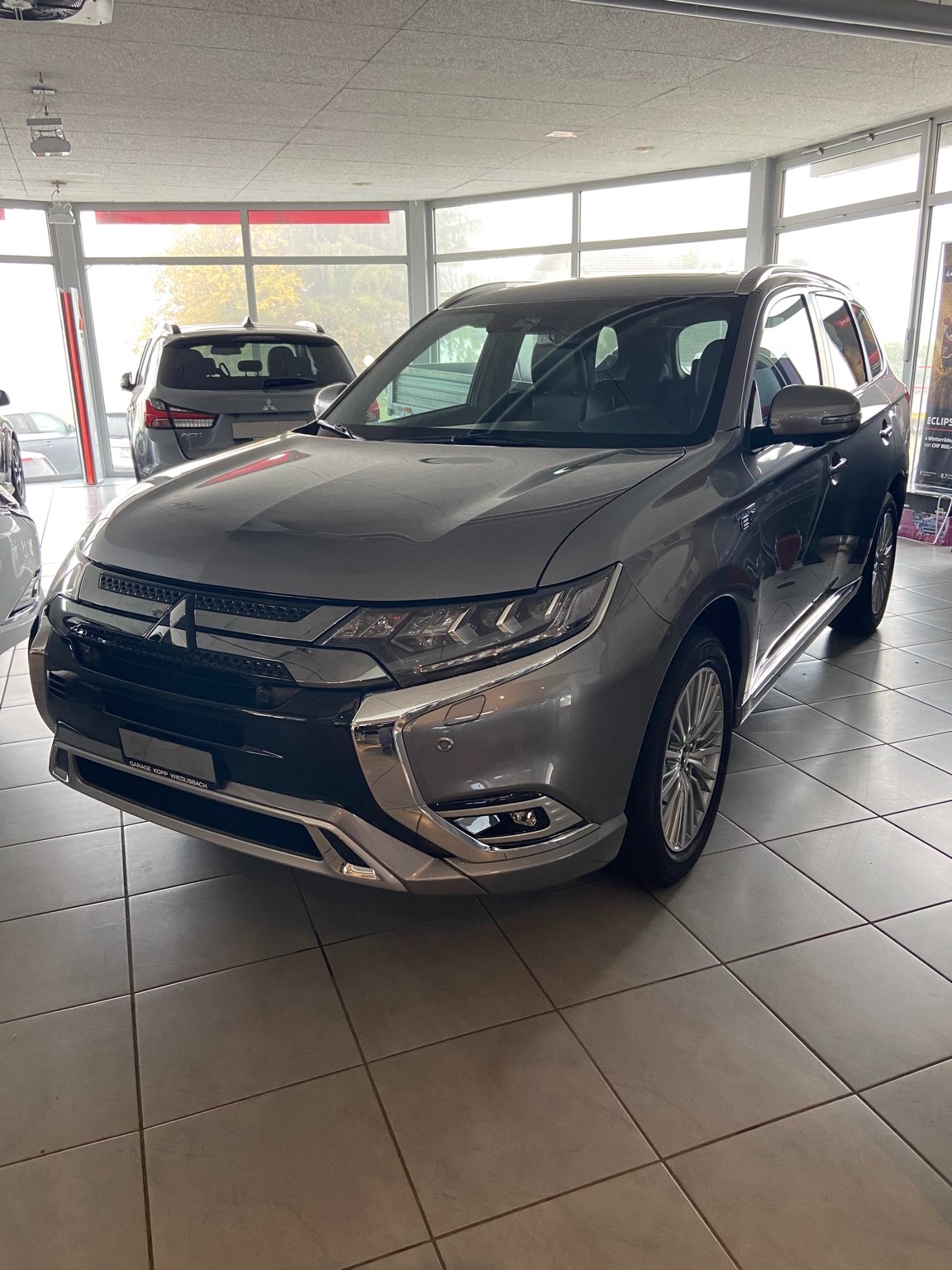 MITSUBISHI Outlander 2.4 PHEV Diamond 4WD Automatic