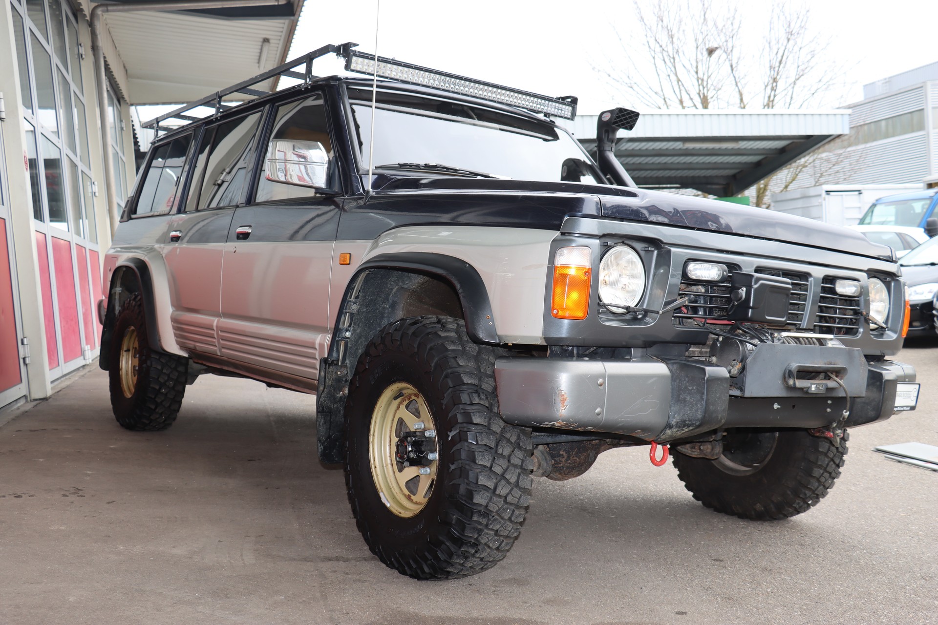 NISSAN Patrol 2.8 D SLX Wagon-image-3