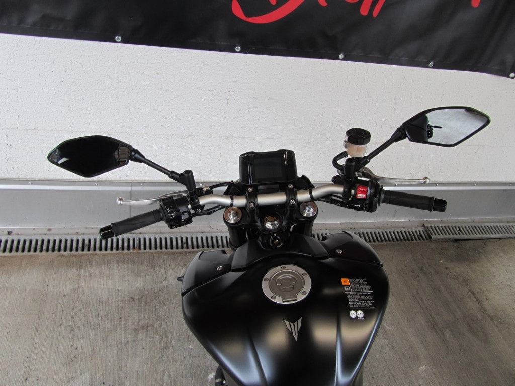 YAMAHA MT-09A-image-4