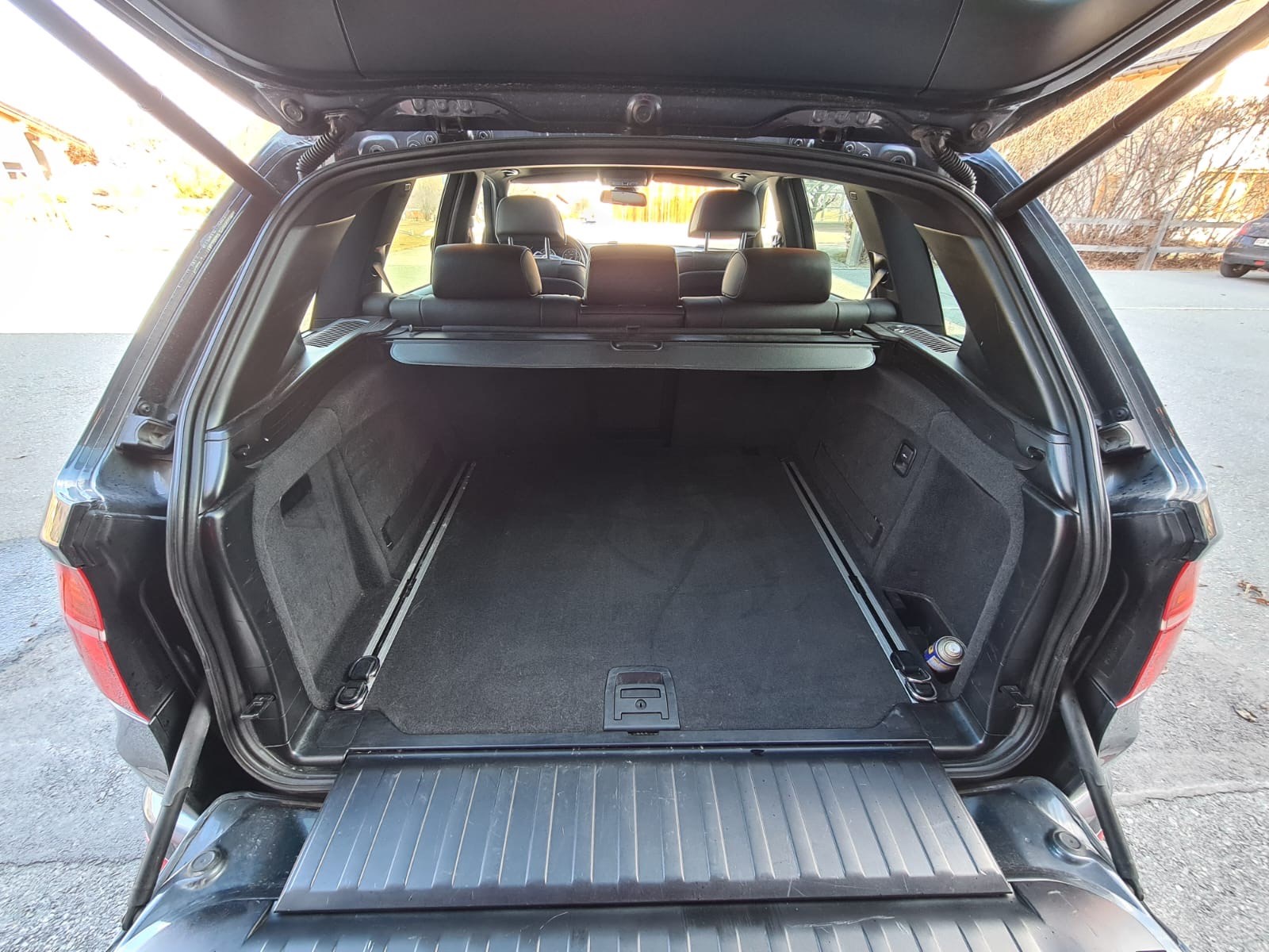 BMW X5 xDrive 50i Steptronic-image-8
