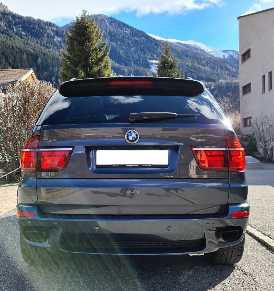 BMW X5 xDrive 50i Steptronic-image-3