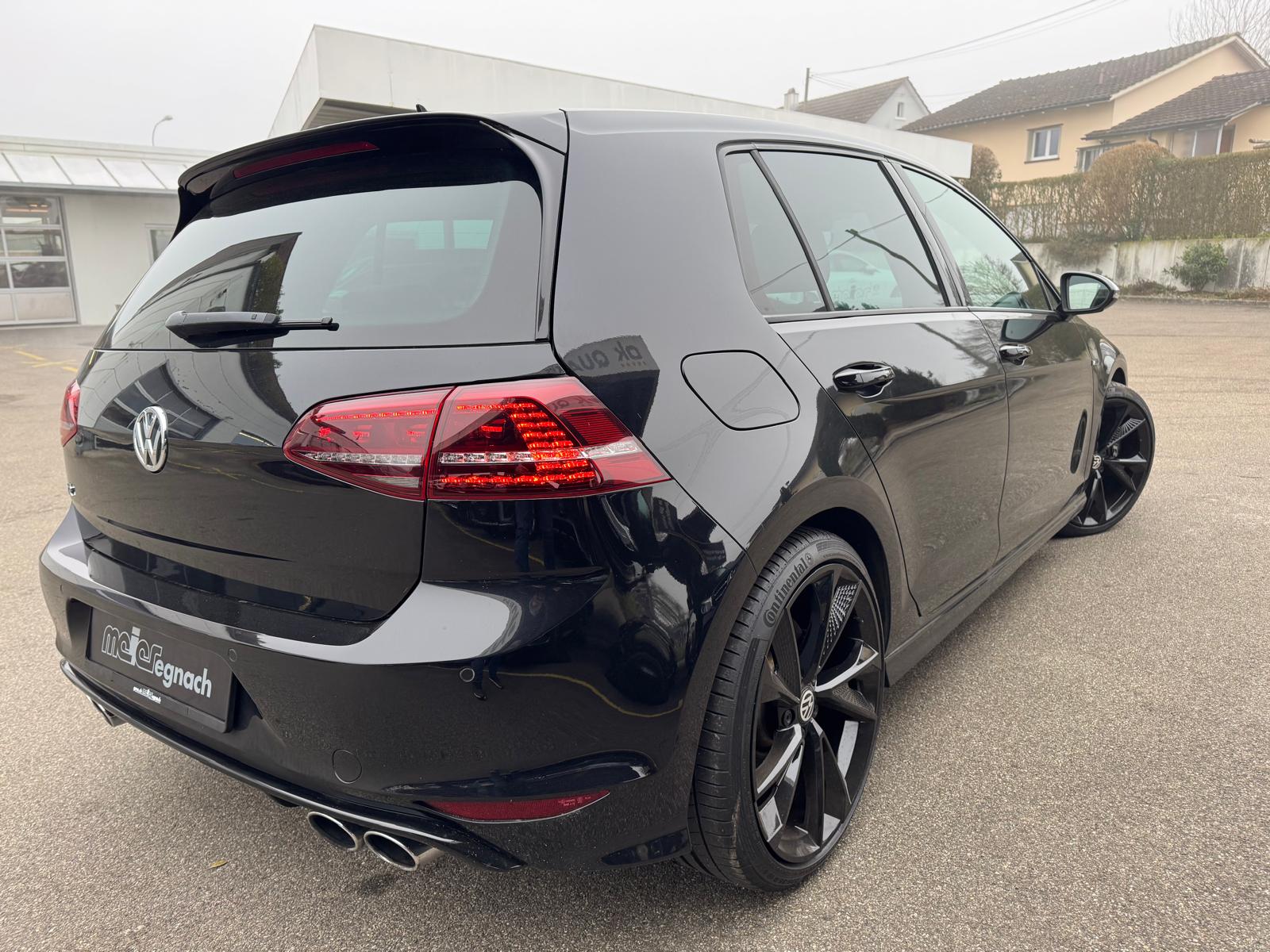 VW Golf 2.0 TSI R 4Motion DSG-image-6
