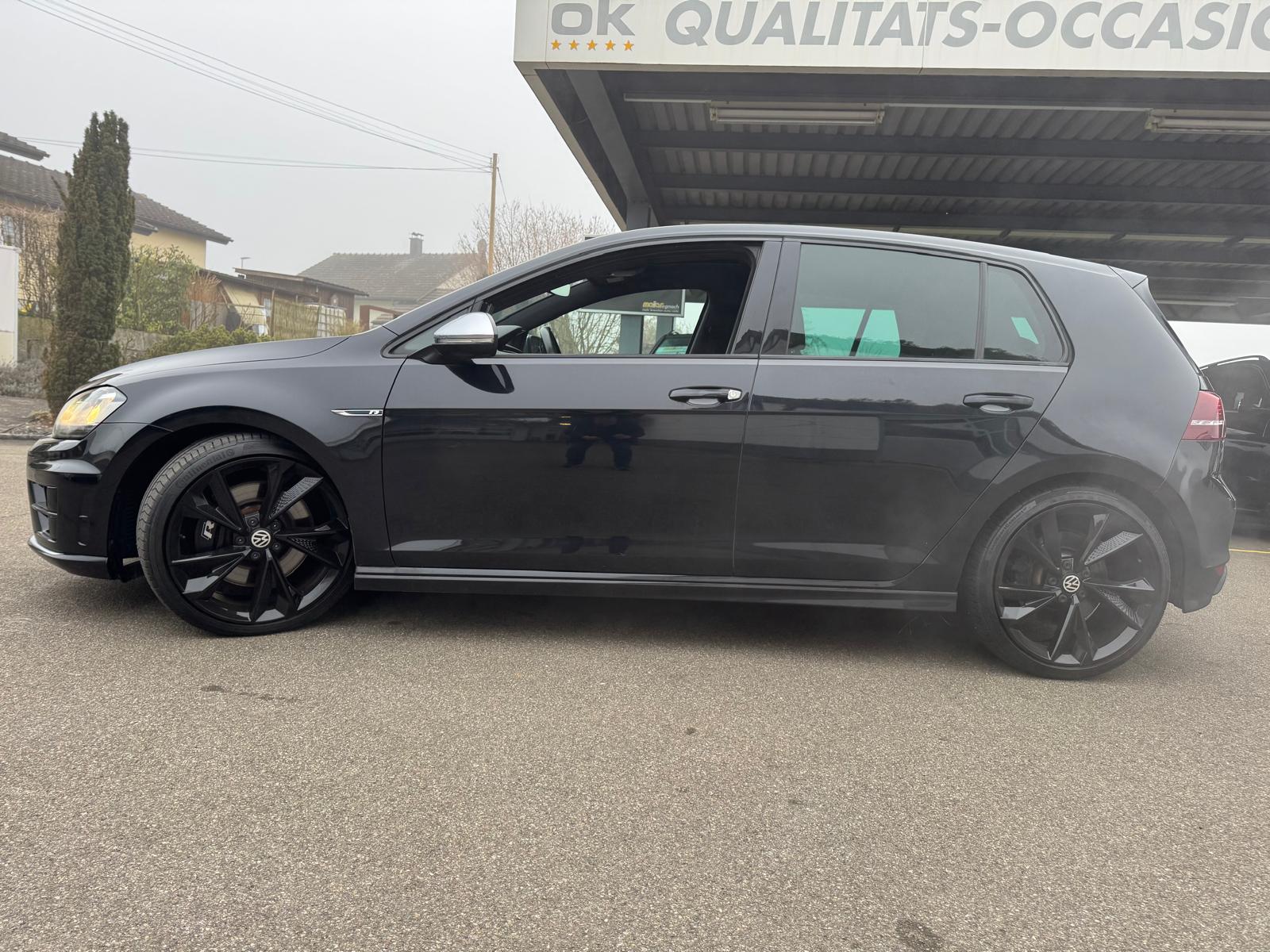 VW Golf 2.0 TSI R 4Motion DSG-image-4