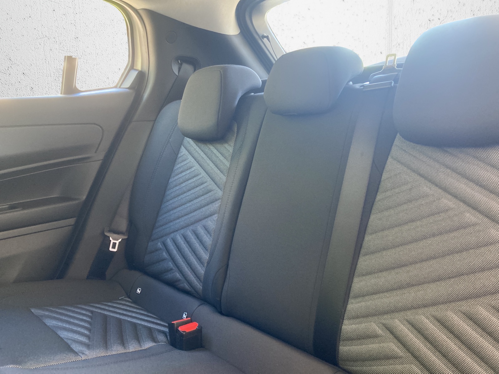 FIAT 600h MildHybrid SWISS EDITION-image-11