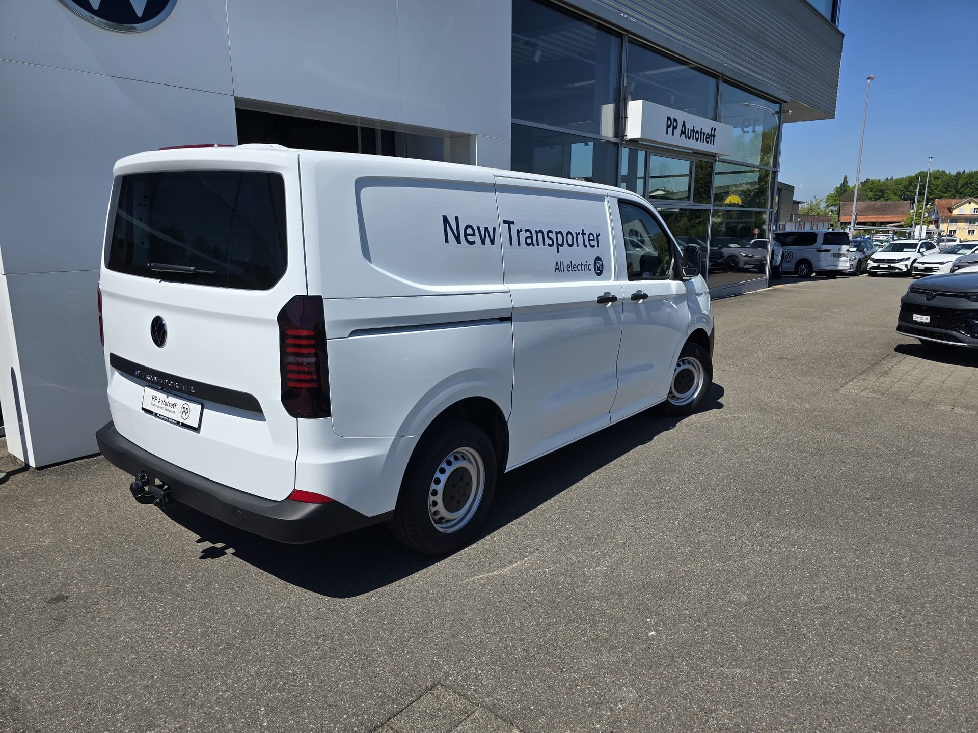 VW e-Transporter Plus 70 kWh-image-4
