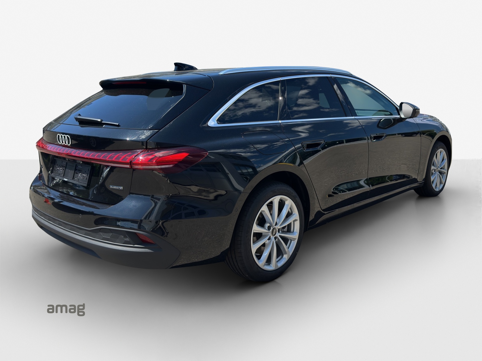 AUDI A5 Avant TDI quattro 150 kW Attraction S tronic-image-1