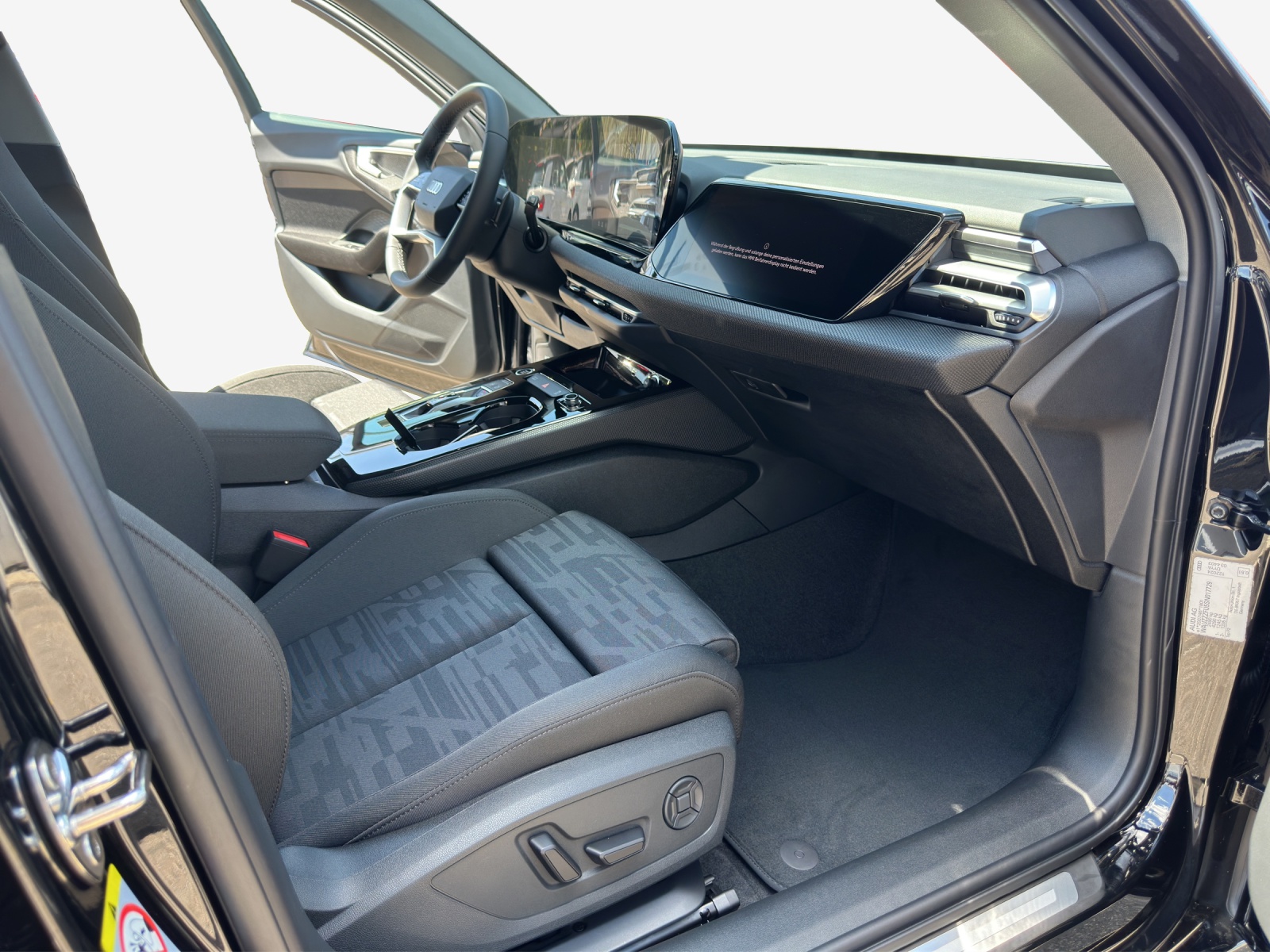 AUDI A5 Avant TDI quattro 150 kW Attraction S tronic-image-10