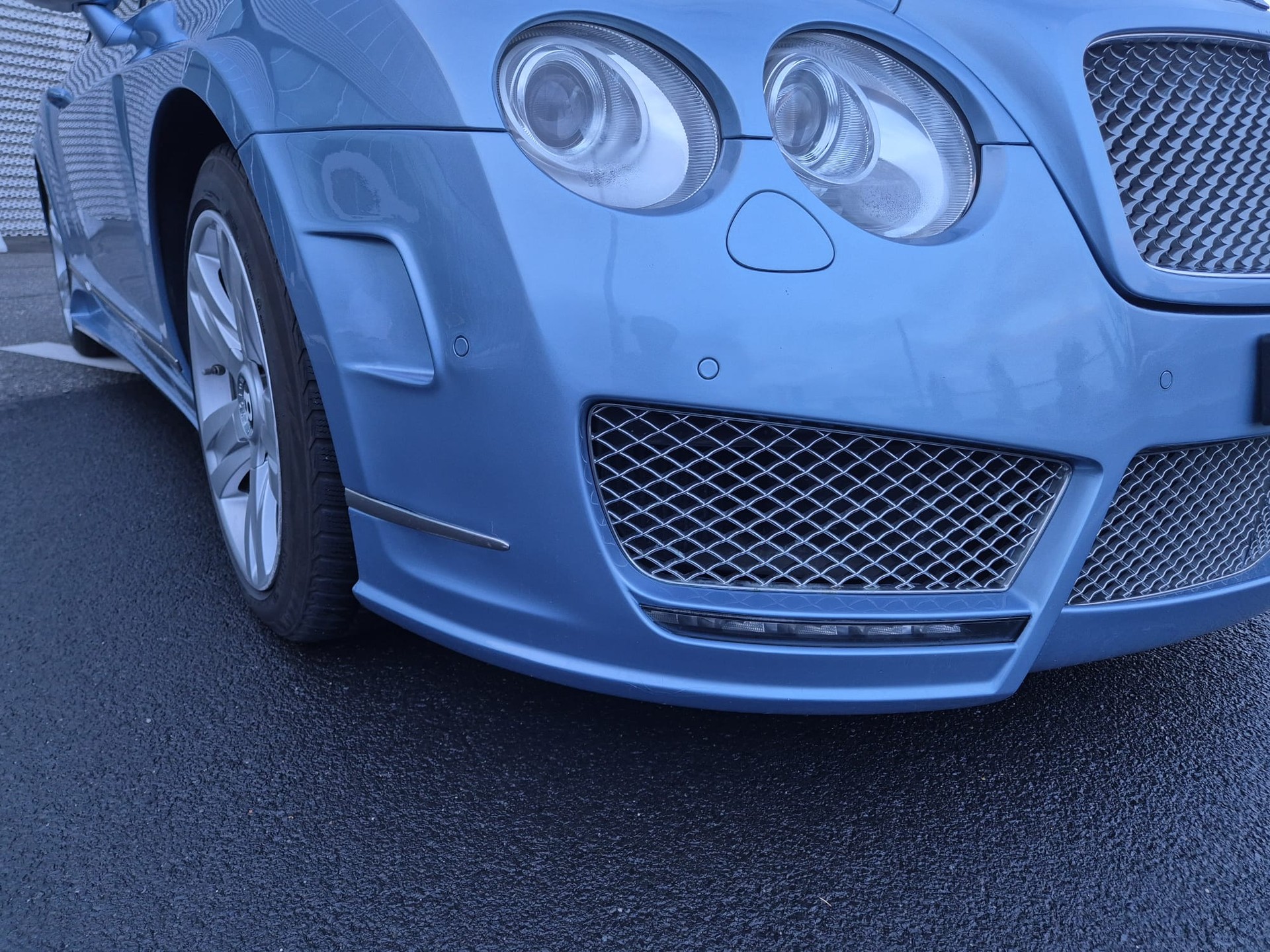 BENTLEY Continental GTC 6.0 "Mansory"-image-4