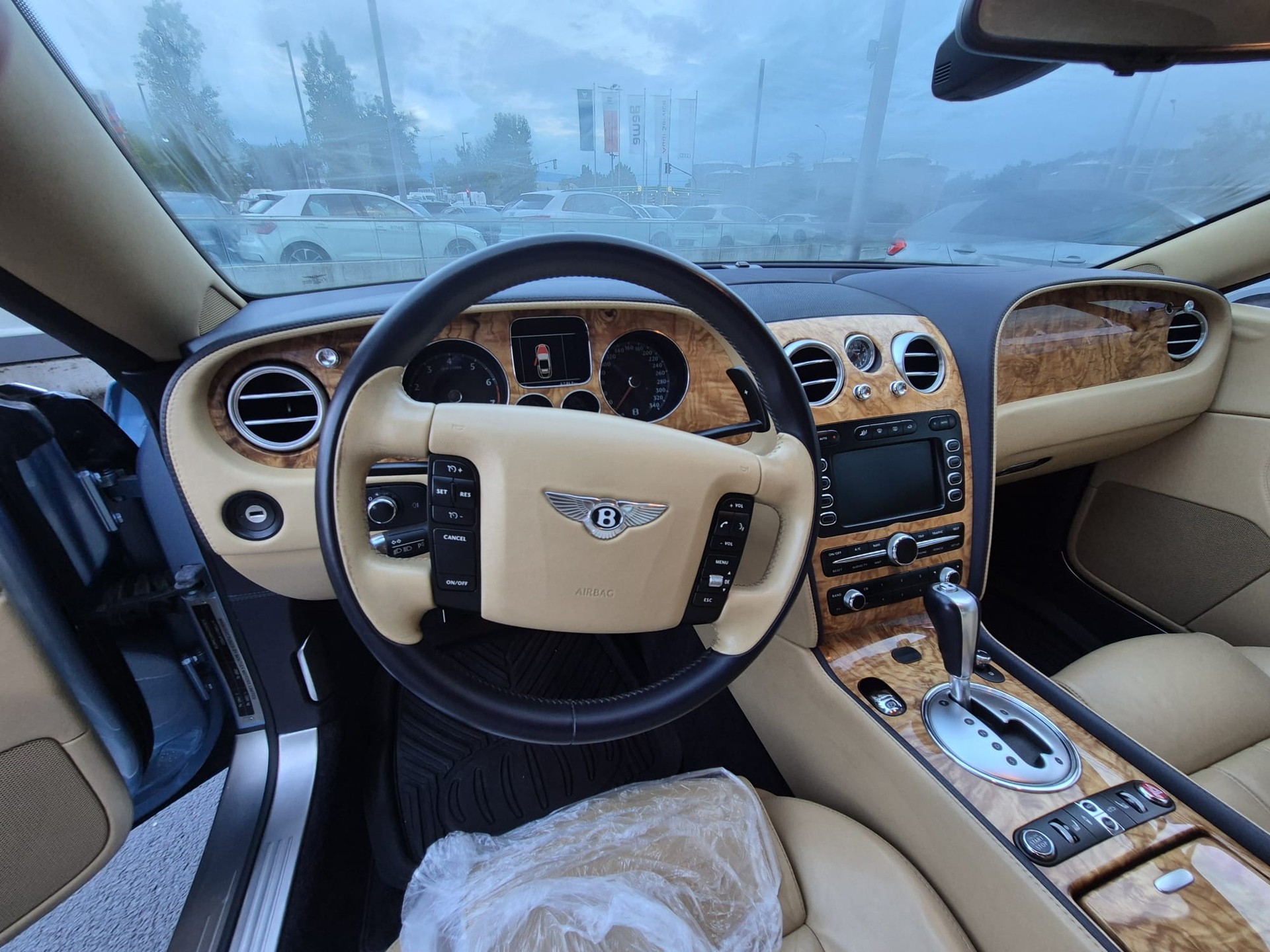 BENTLEY Continental GTC 6.0 "Mansory"-image-15
