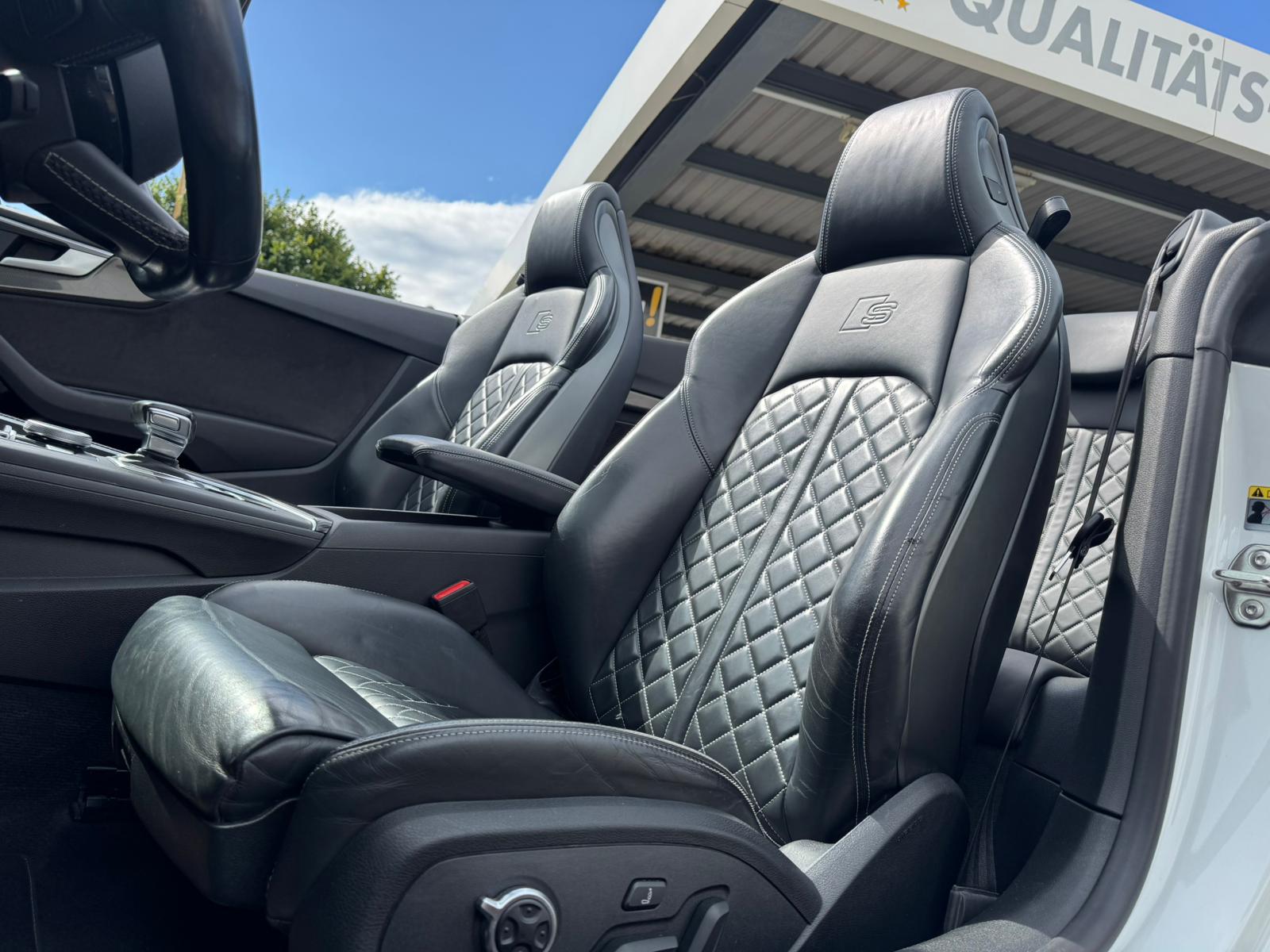 AUDI S5 Cabriolet 3.0 TFSI quattro tiptronic-image-8