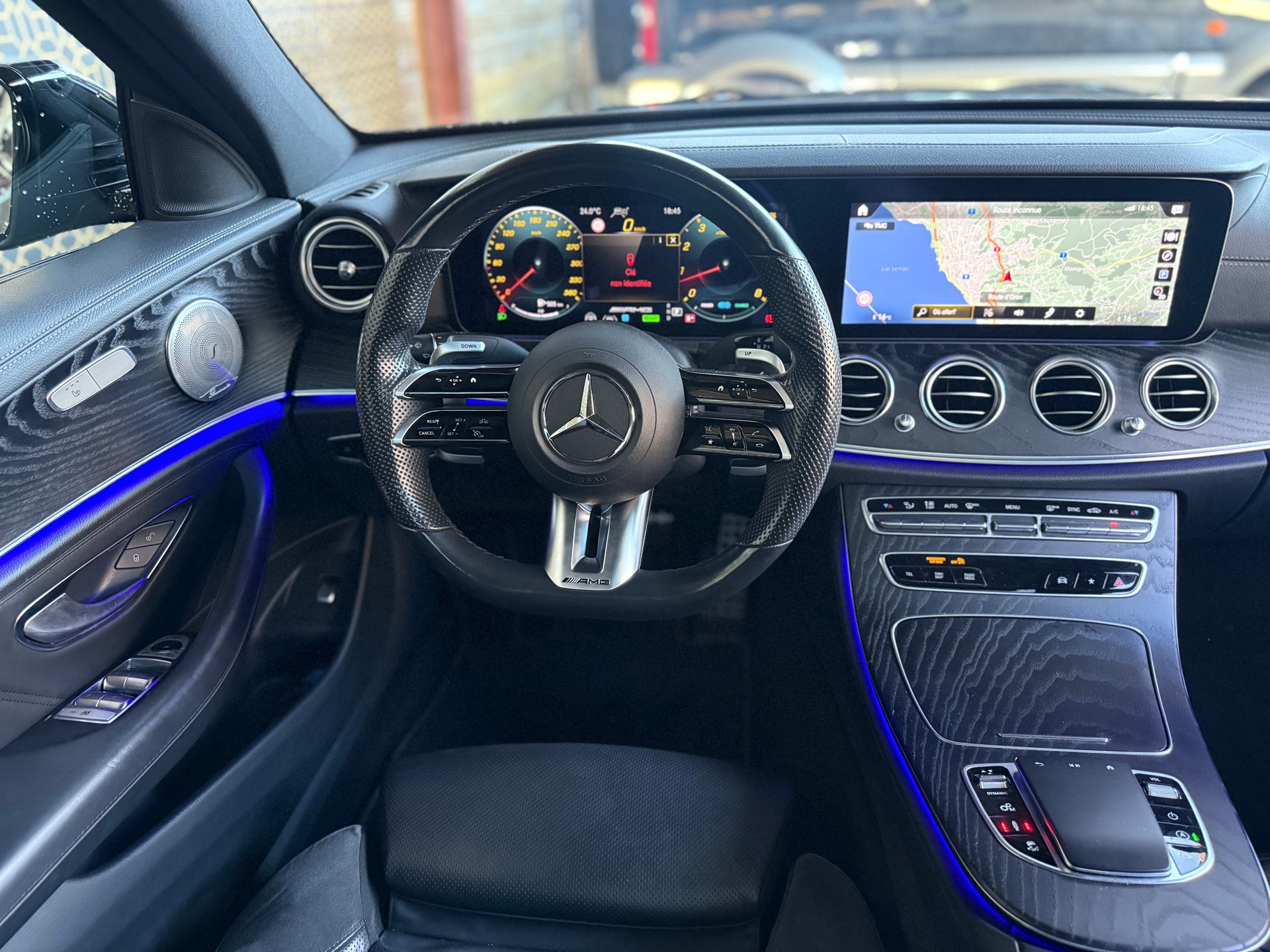 MERCEDES-BENZ AMG E 53 4Matic+ Speedshift 9G-TCT NIGHT ÉDITION-image-6